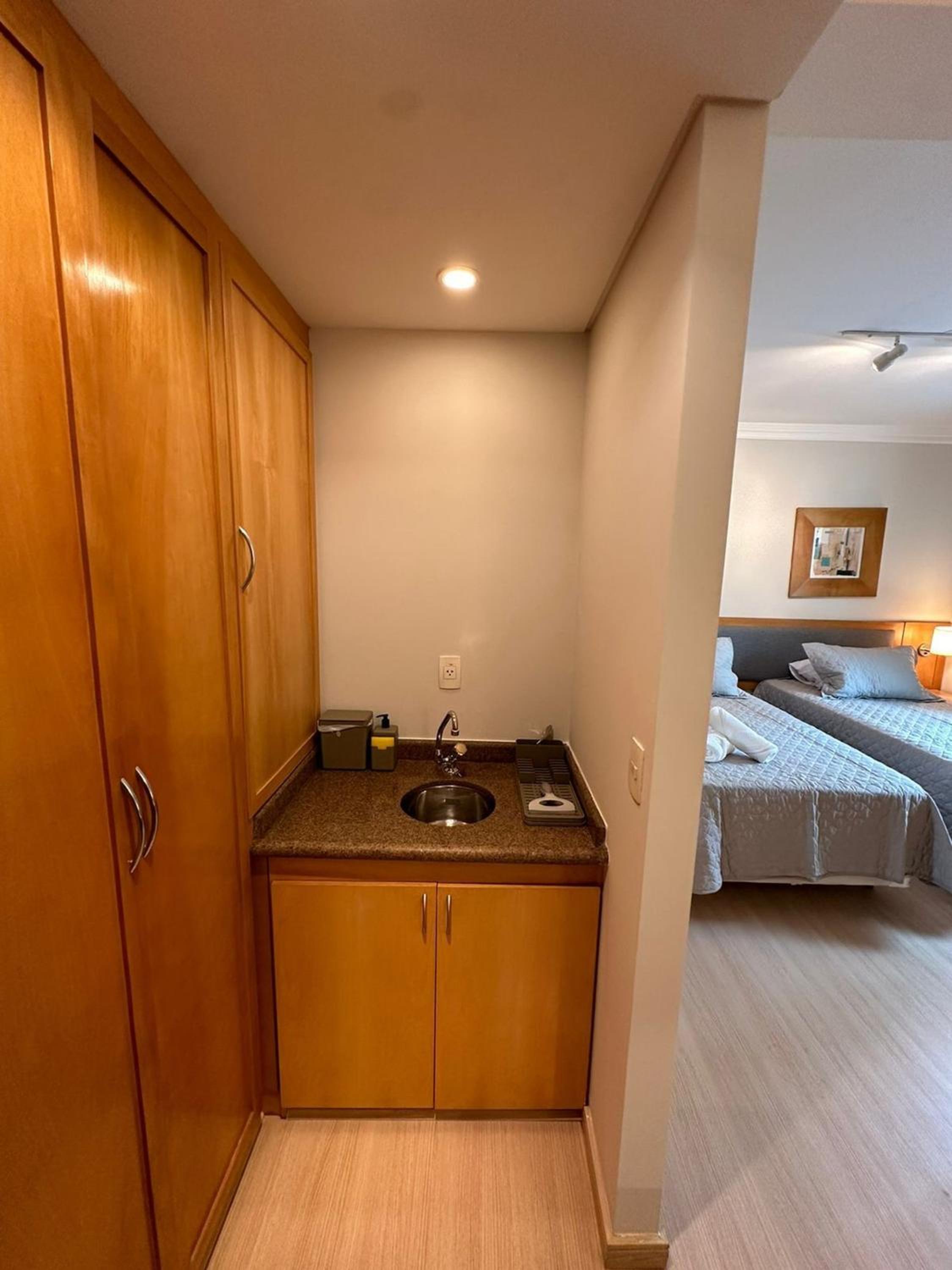 Flat localizado na Rua Oscar Freire