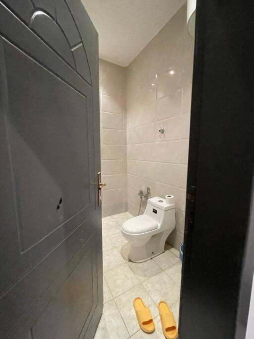Luxury studio with private side entrance