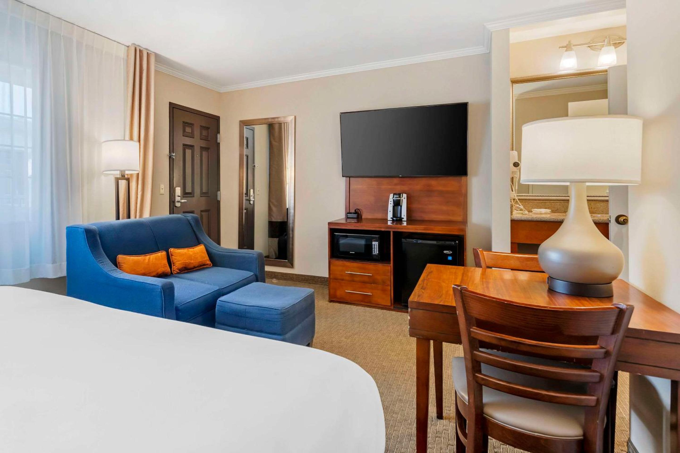 Comfort Inn Santa Monica - West Los Angeles