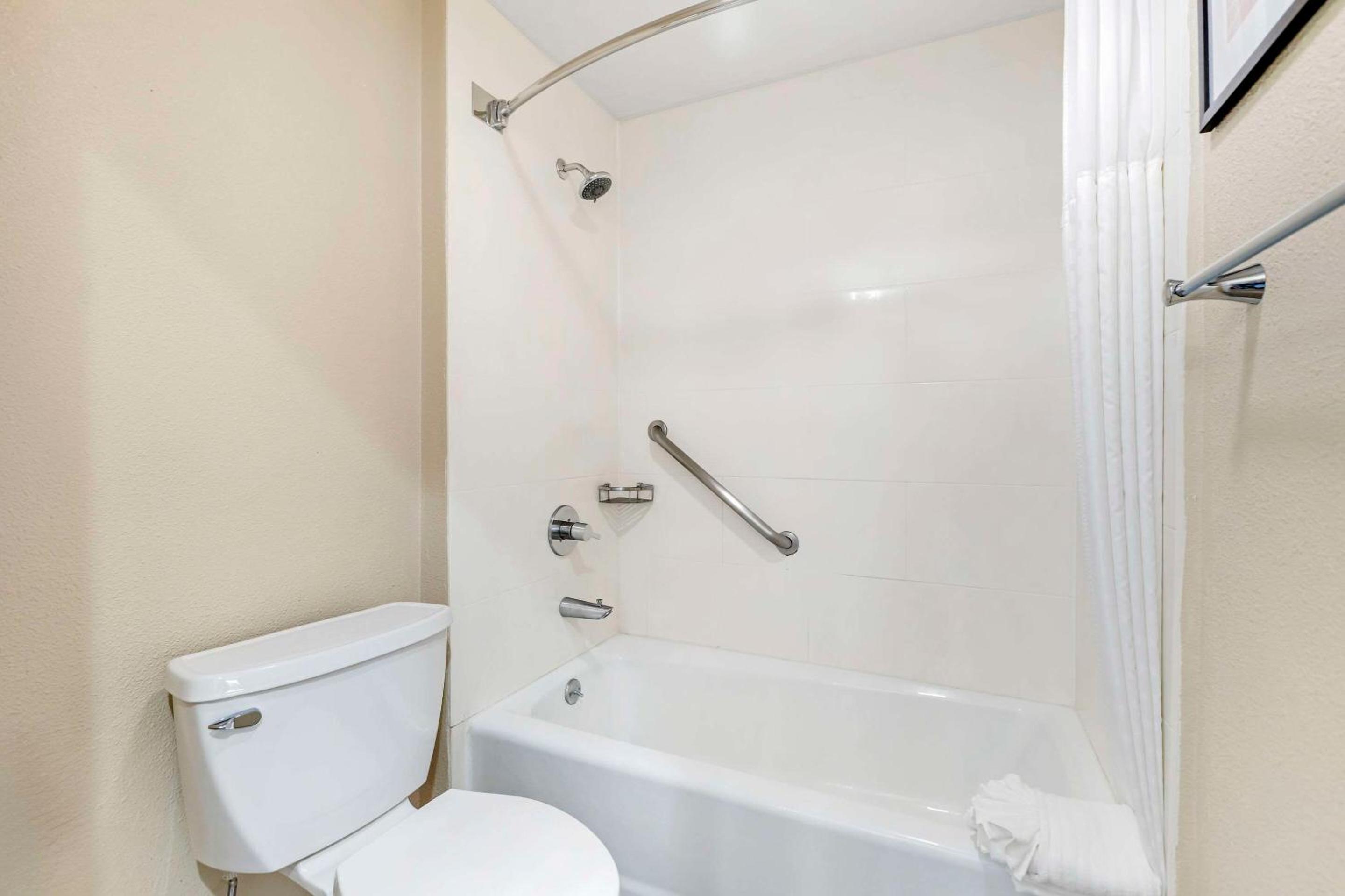 Comfort Inn Santa Monica - West Los Angeles