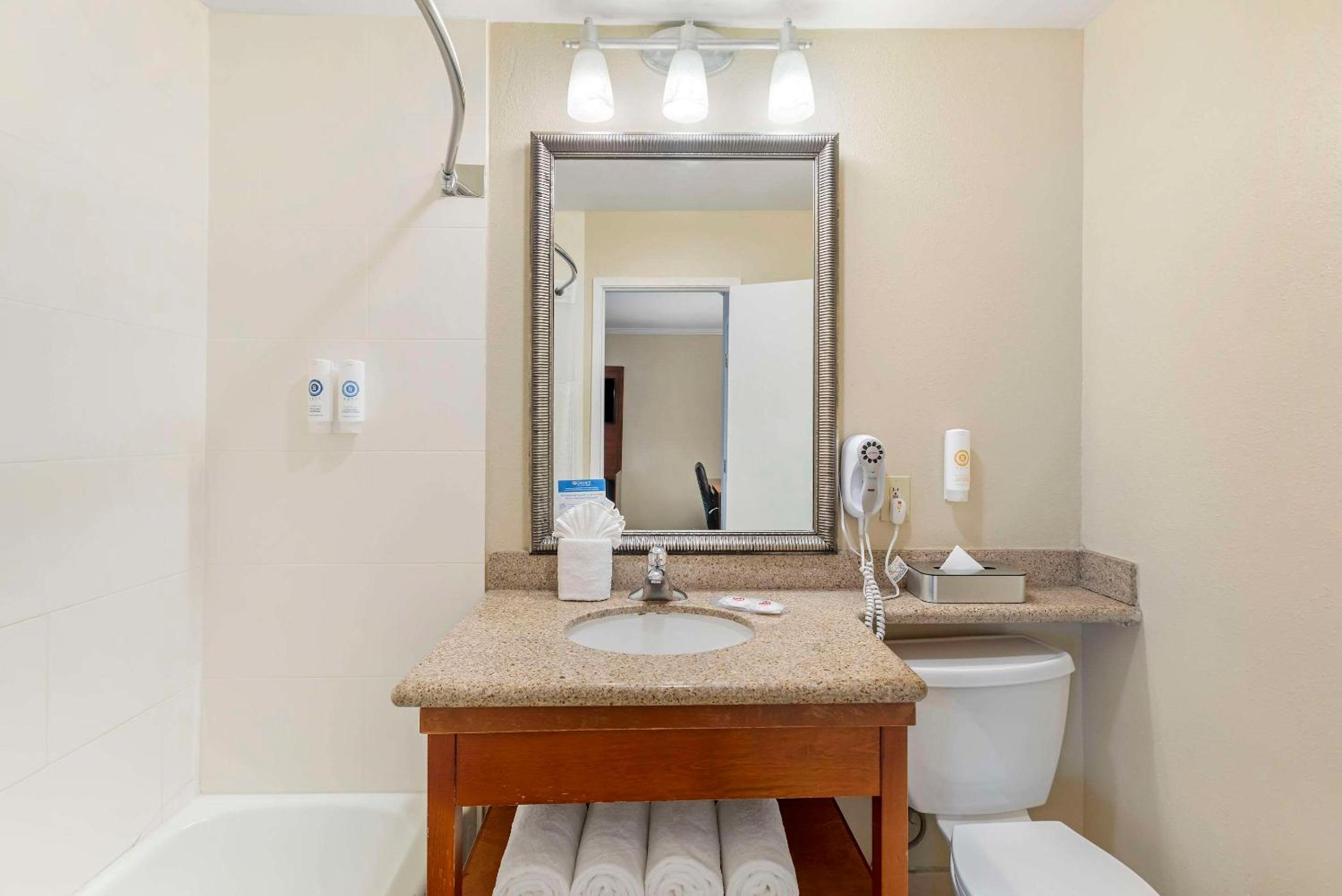 Comfort Inn Santa Monica - West Los Angeles