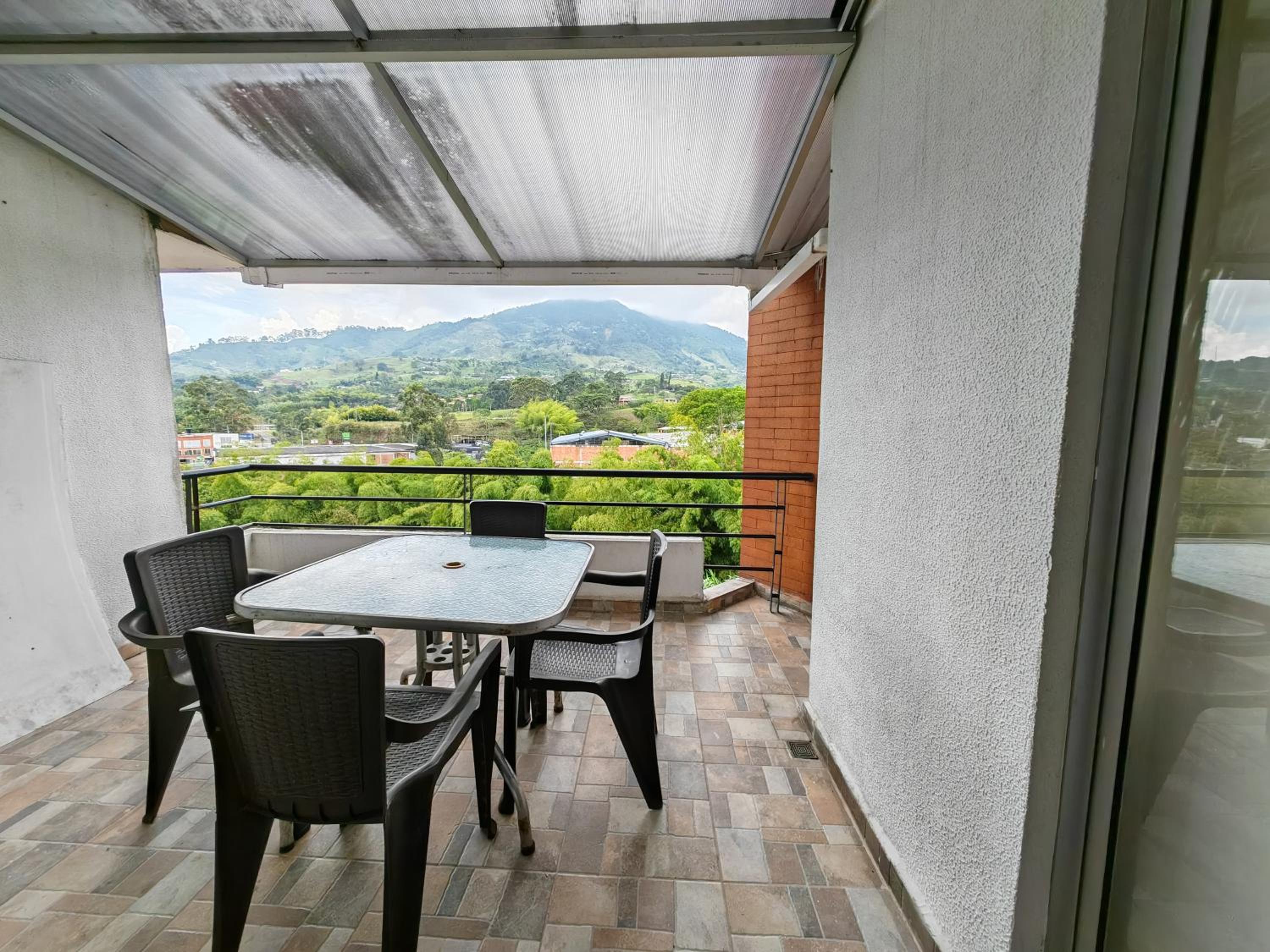 Tu hogar en el Eje Cafetero. Muy cerca a Pereira.