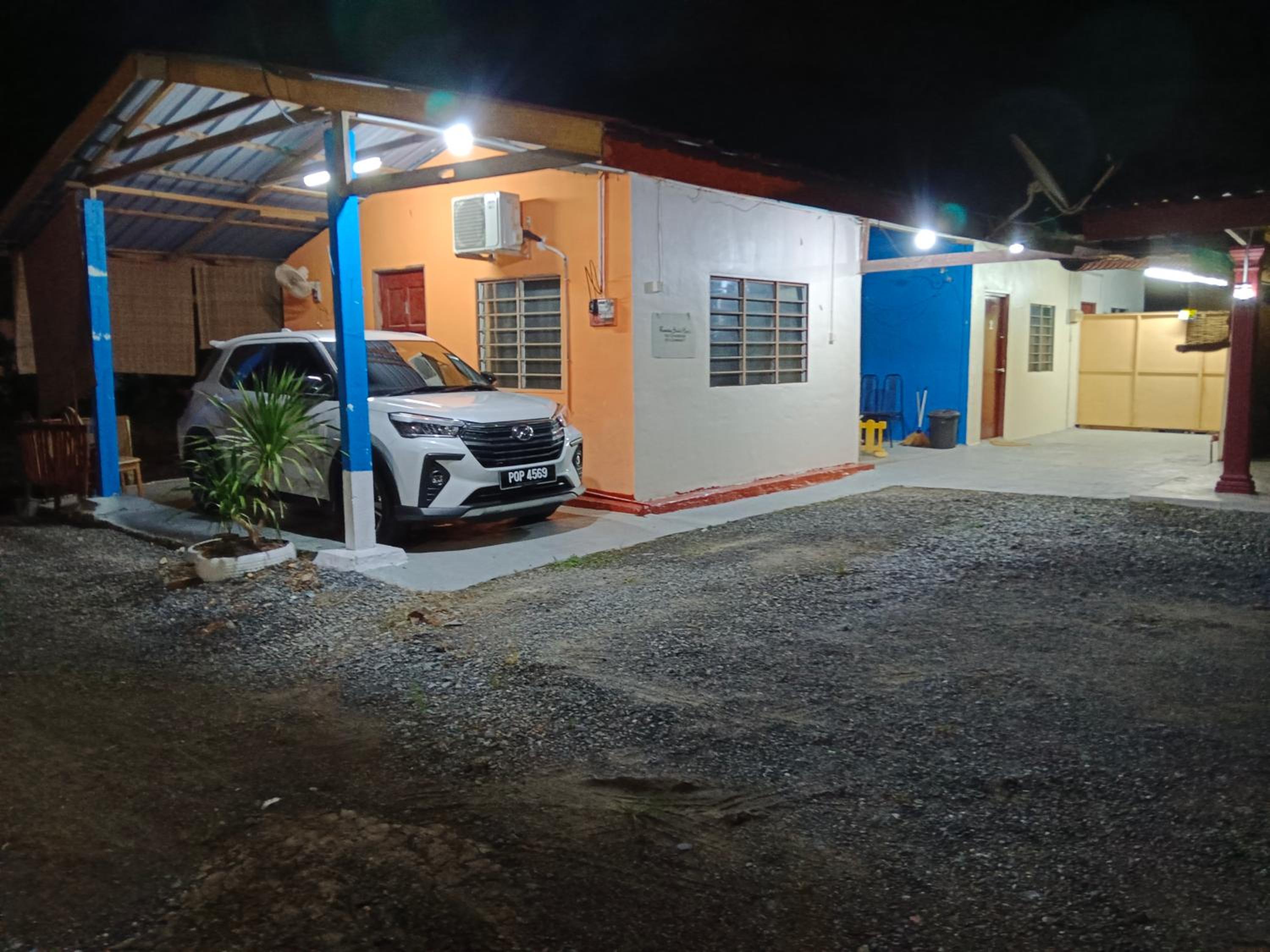 Roomstay