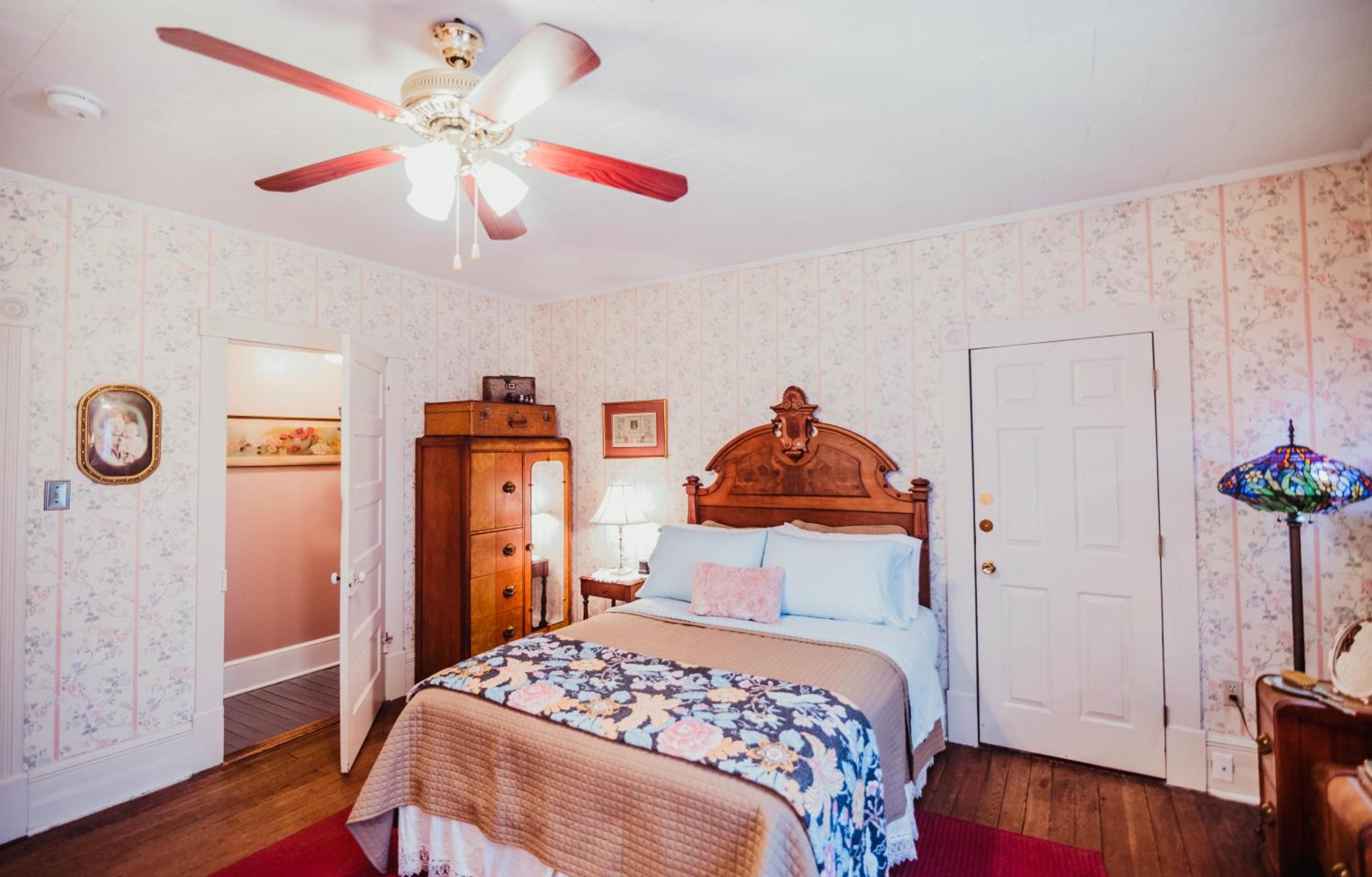 The Claiborne Bed and Breakfast