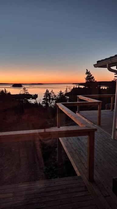 Serenity Retreat Oceanview and Spa