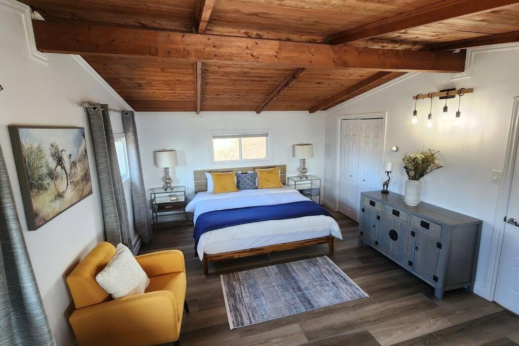 Serenity Retreat Oceanview and Spa