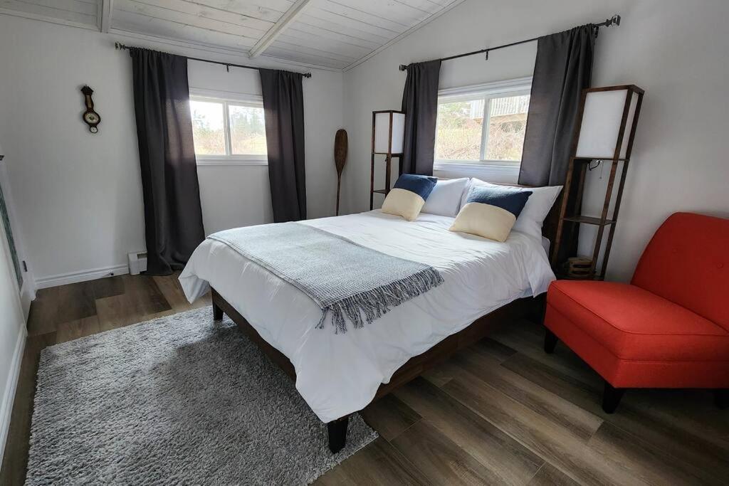 Serenity Retreat Oceanview and Spa