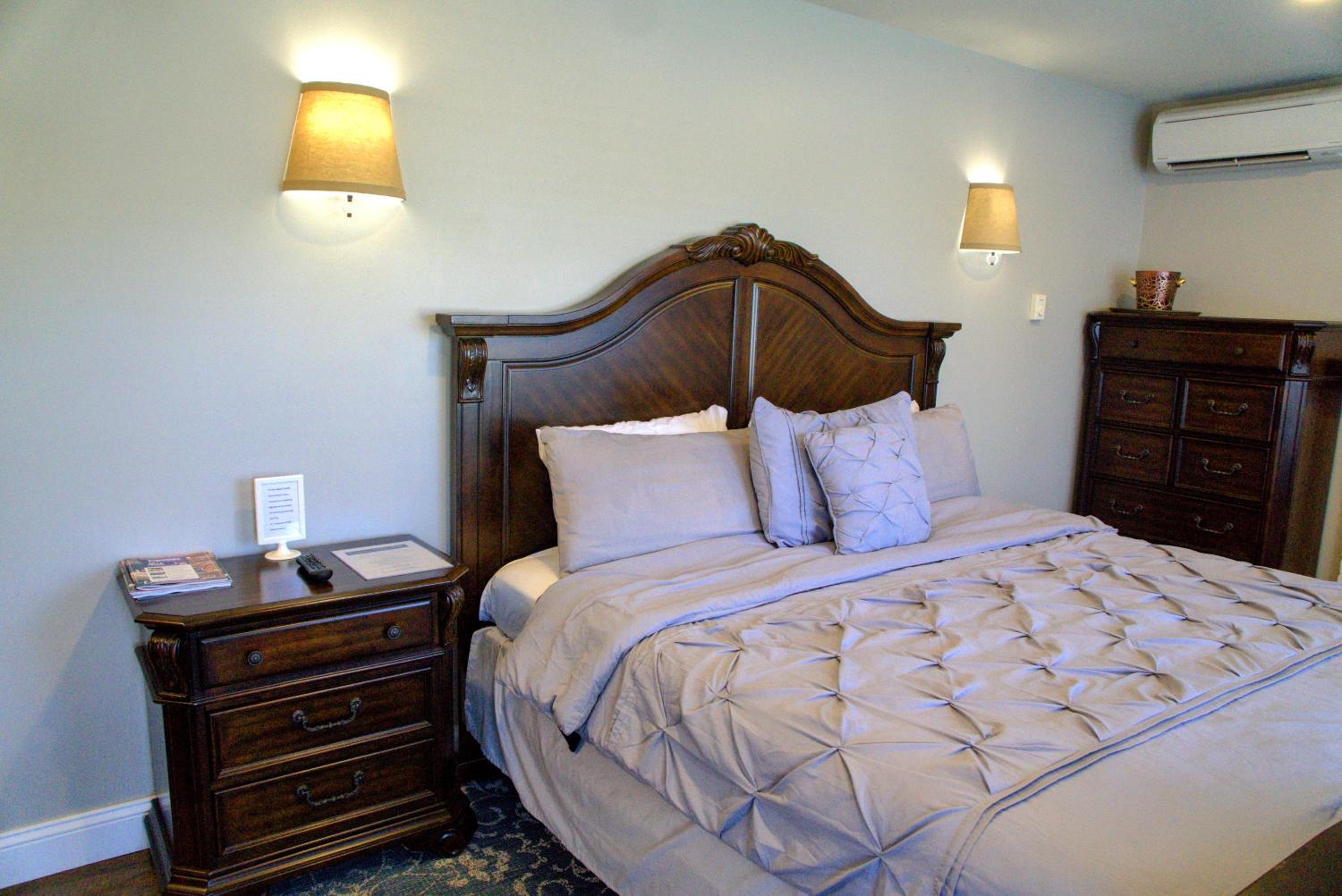 Cameron Estate Inn - Property Image 6