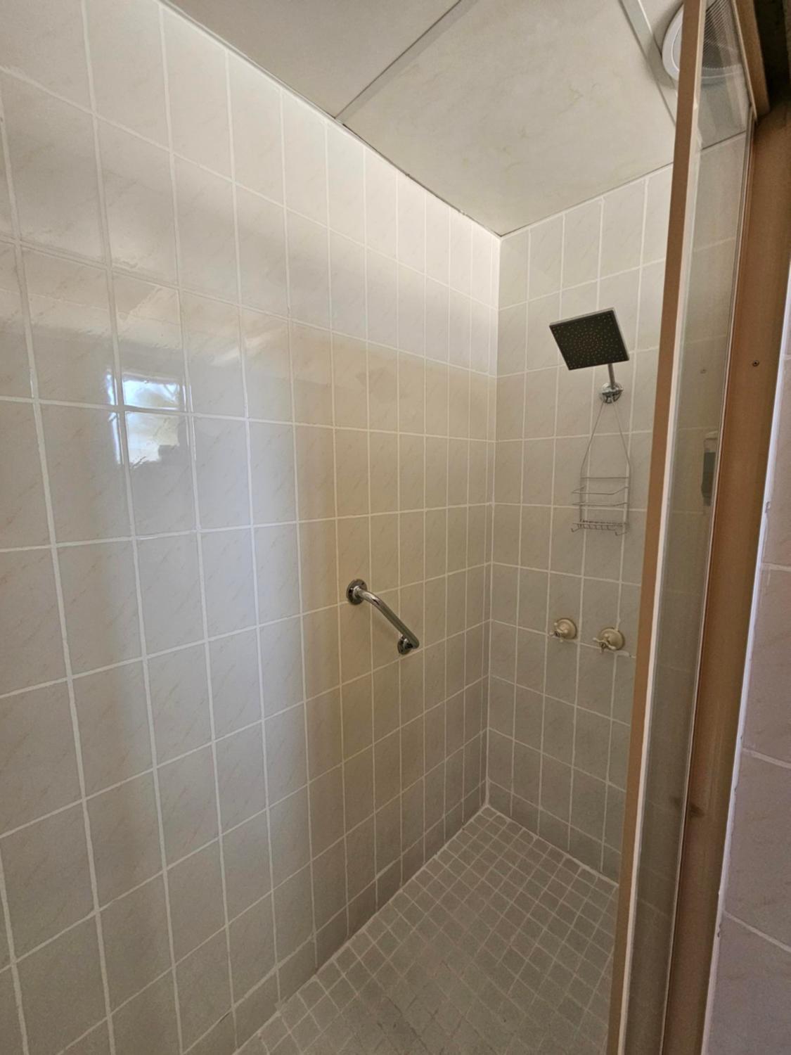 Courtyard Motor Inn