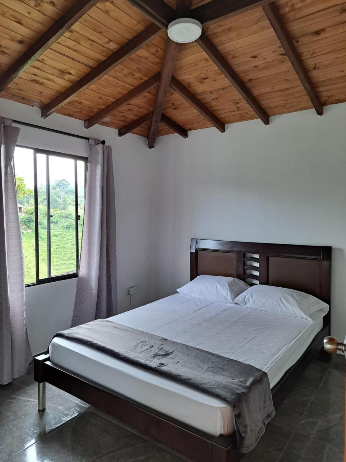 Hermosa casa de campo el Peñol,Guatapé
