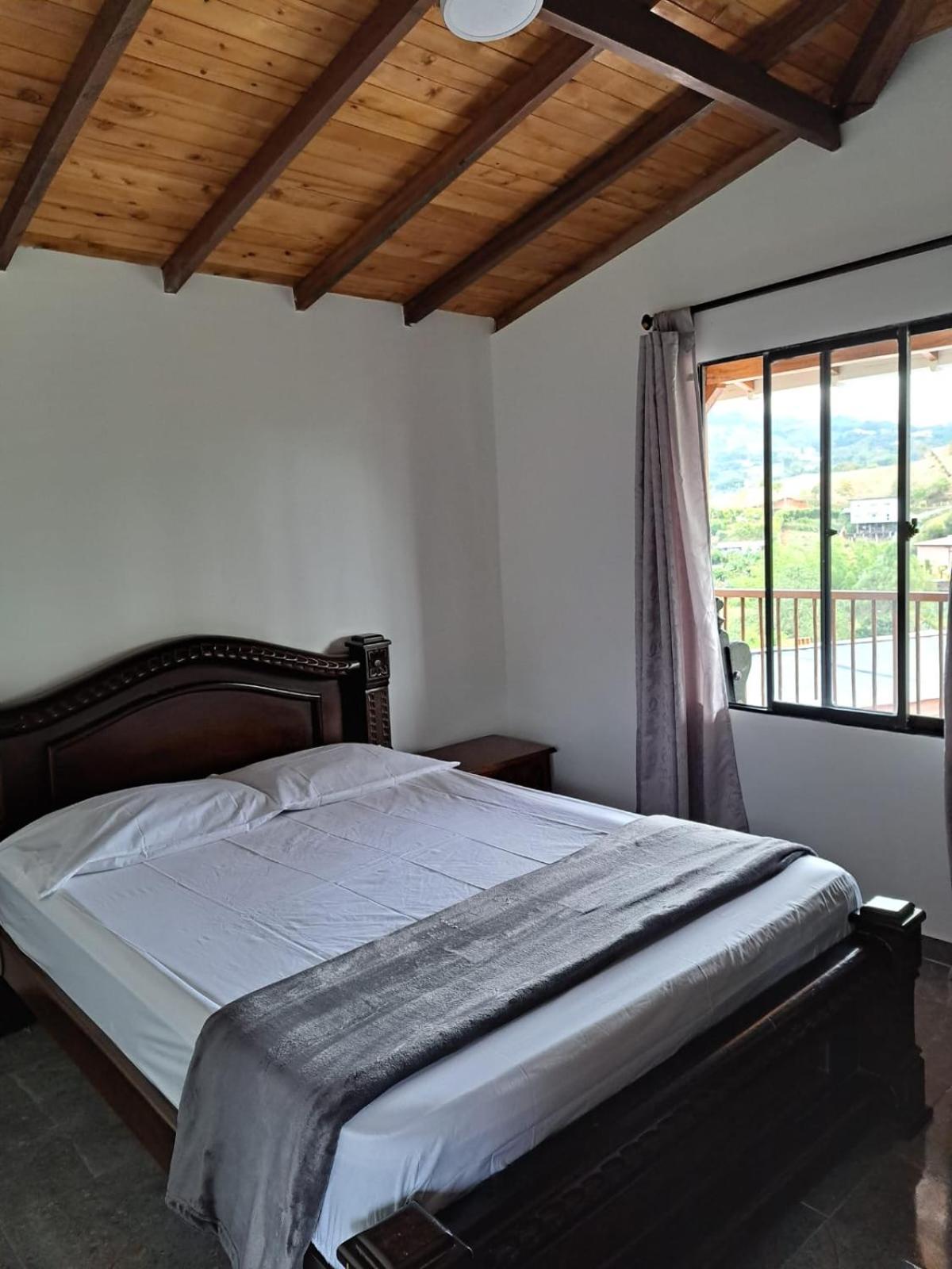 Hermosa casa de campo el Peñol,Guatapé