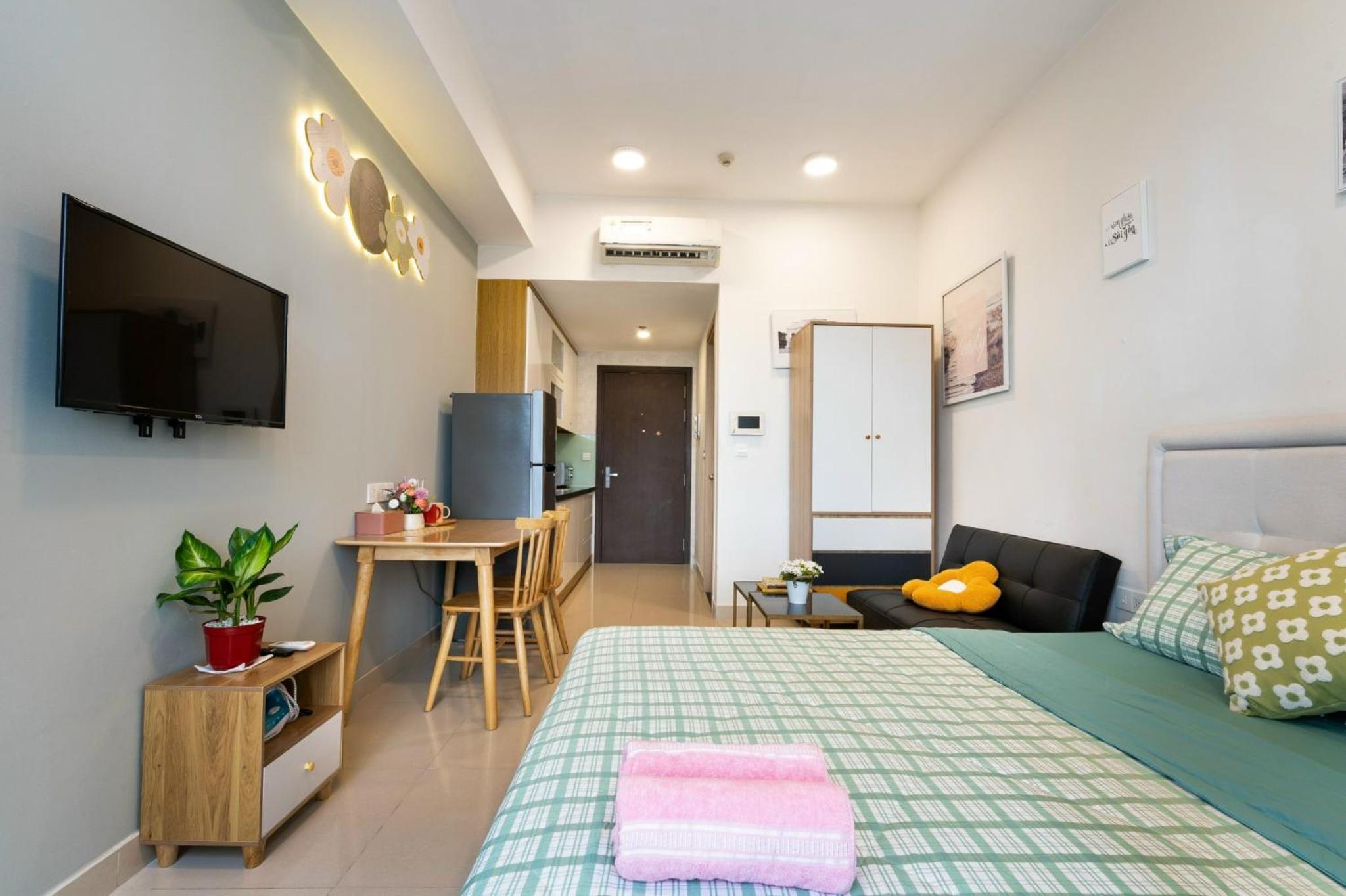 Yomo Apartment RiverGate Residence