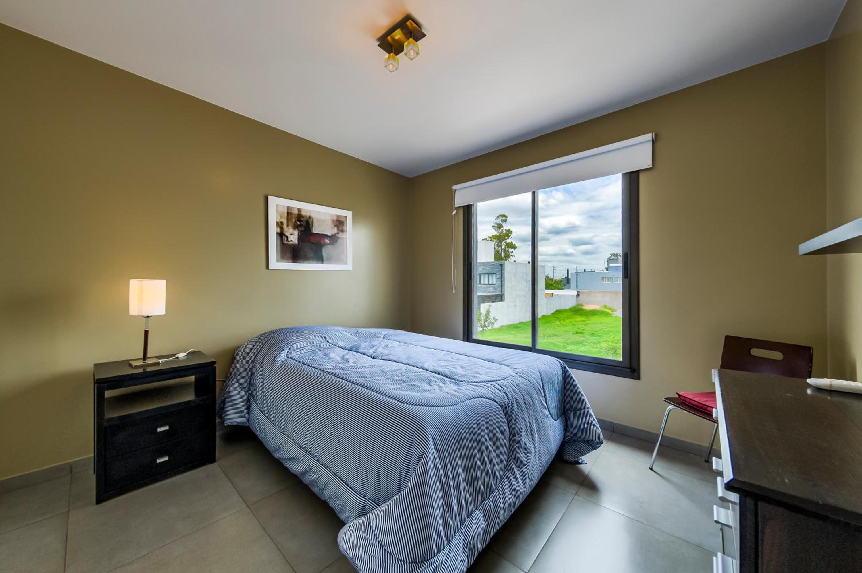 Duplex en Barrio Claros del Bosque - Zona Sur