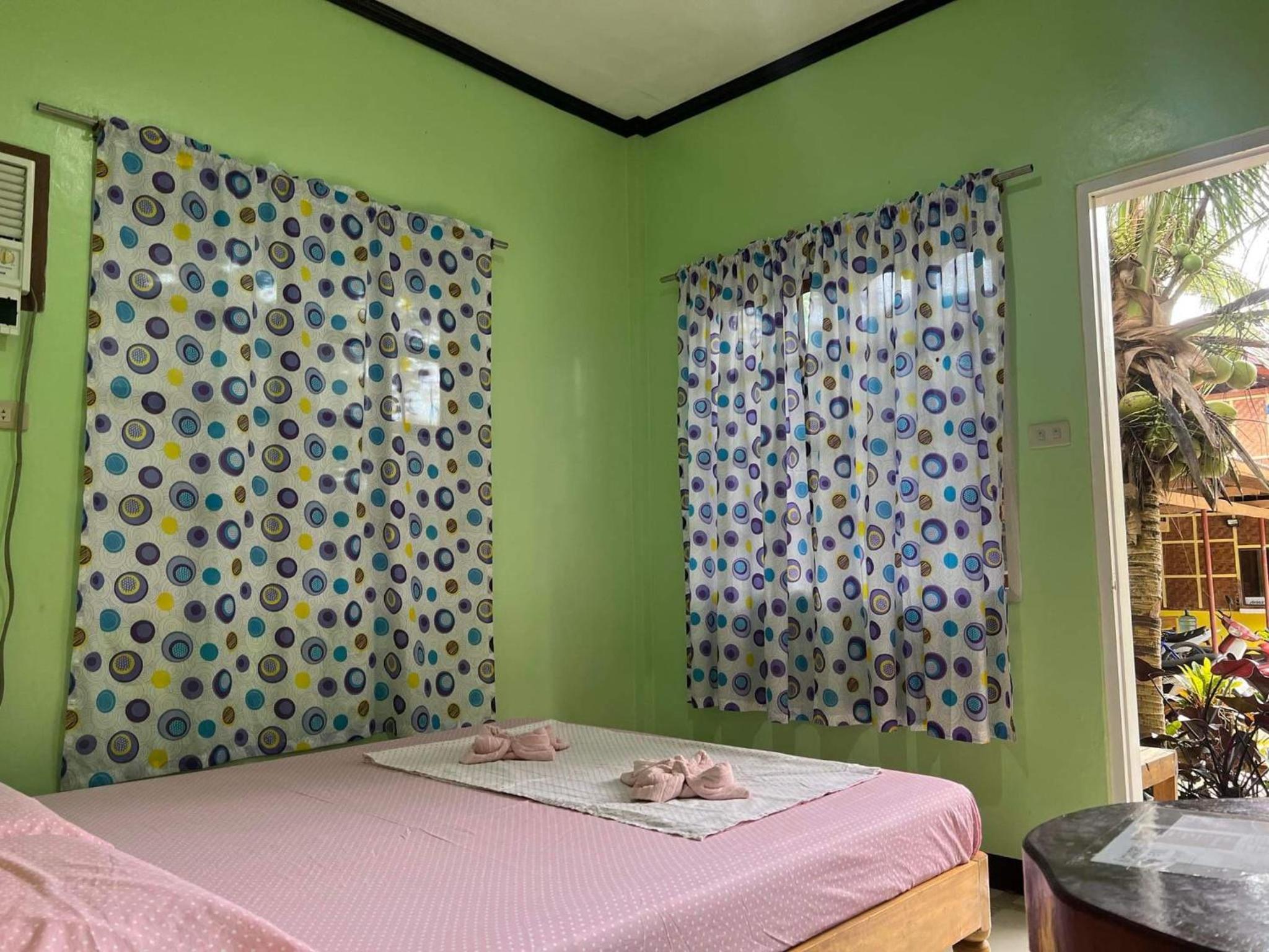 Xylla Guesthouse