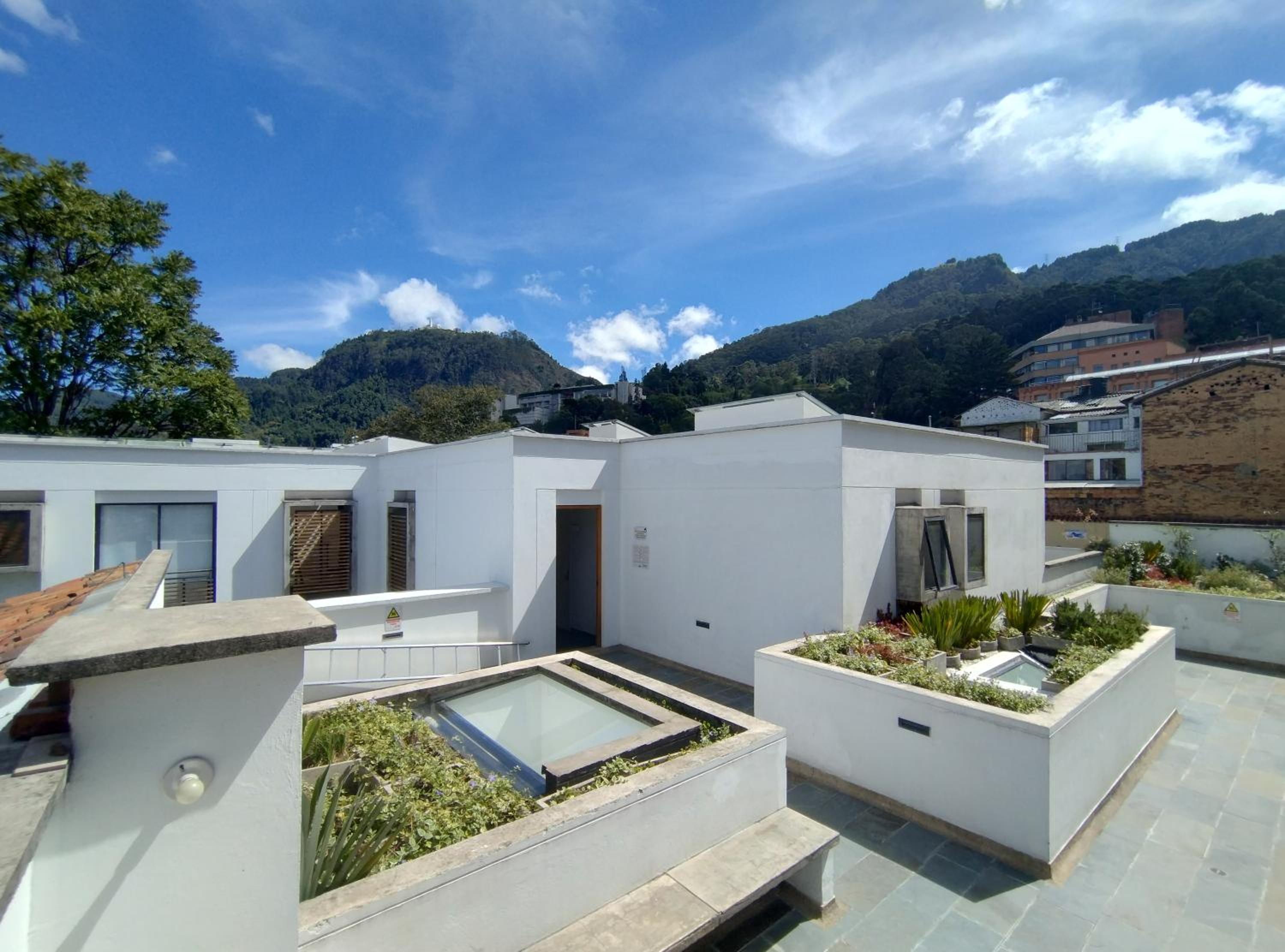Modern loft, view-town-La Candelaria neighborhood