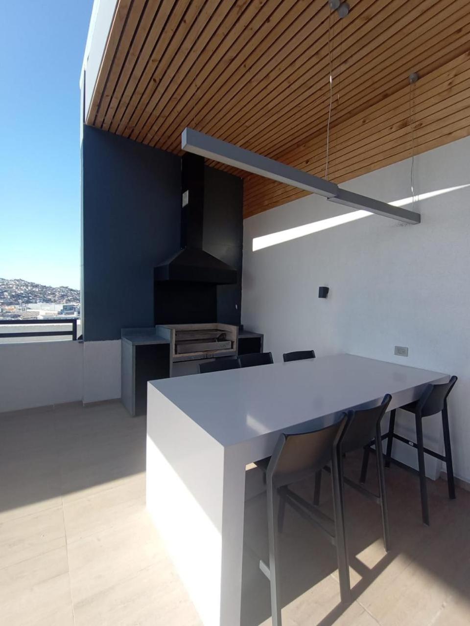 Fabuloso departamento con panorámica vista al mar, a la Herradura y a la ciudad