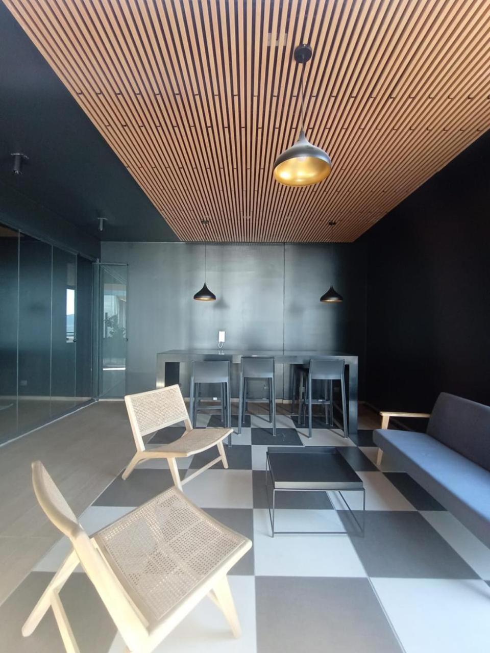 Fabuloso departamento con panorámica vista al mar, a la Herradura y a la ciudad