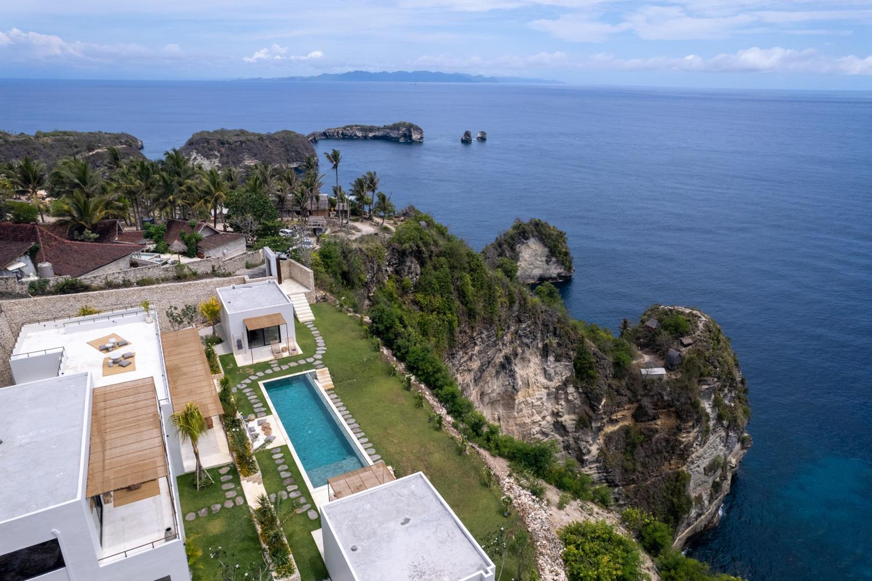 Cliffside Haven in Nusa Penida view 4