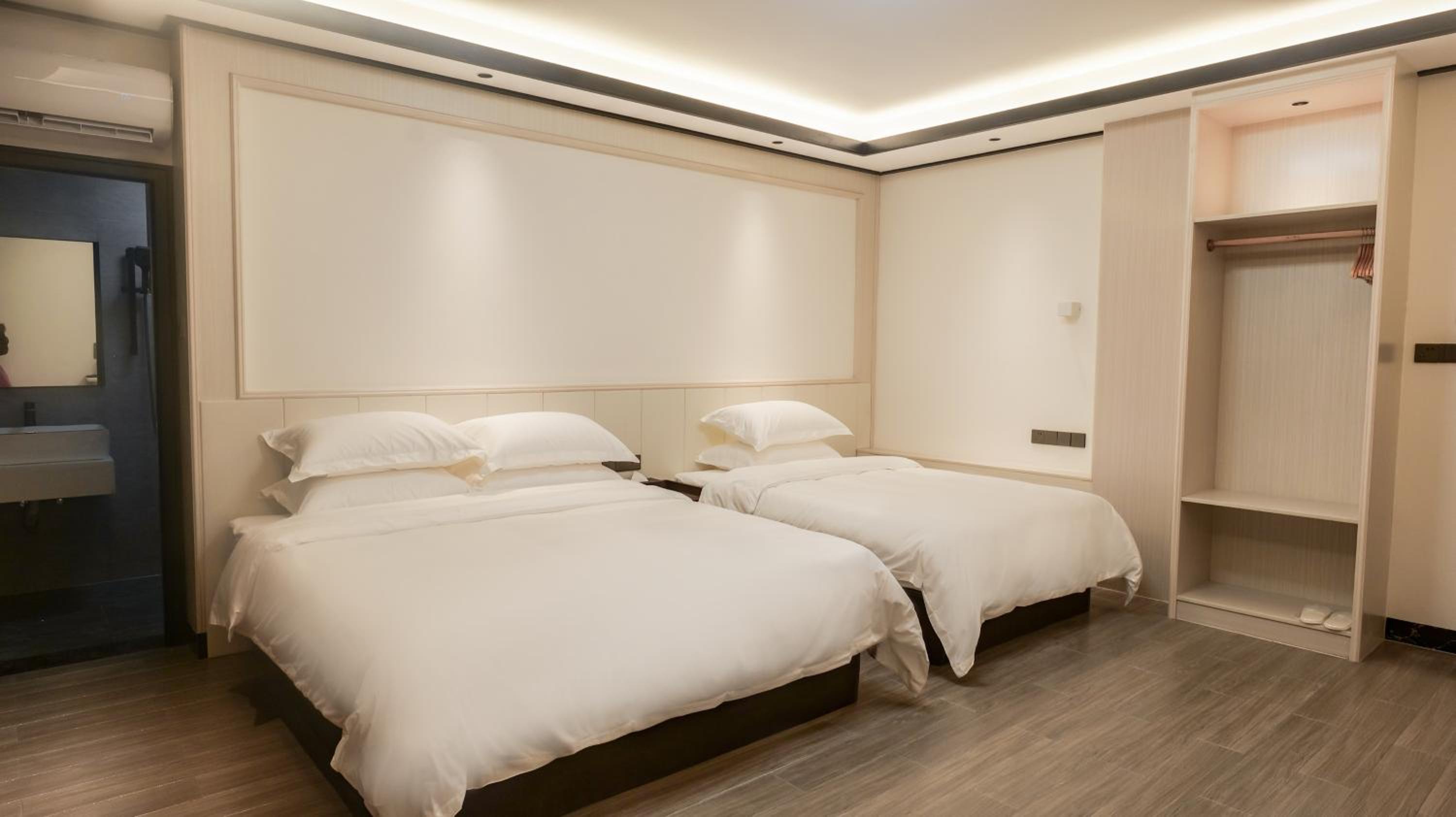 Guilin Meishe Homestay