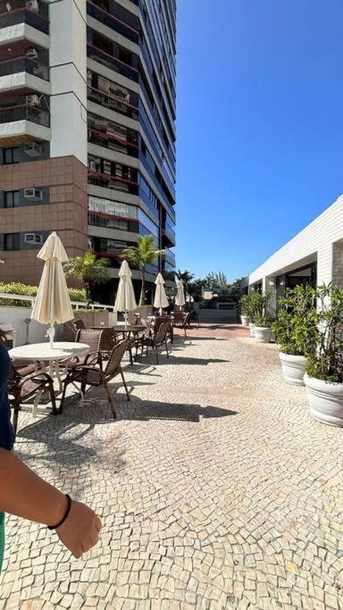 Belo Apartamento Praia Barra da Tijuca -Acolhedor e Confortável -