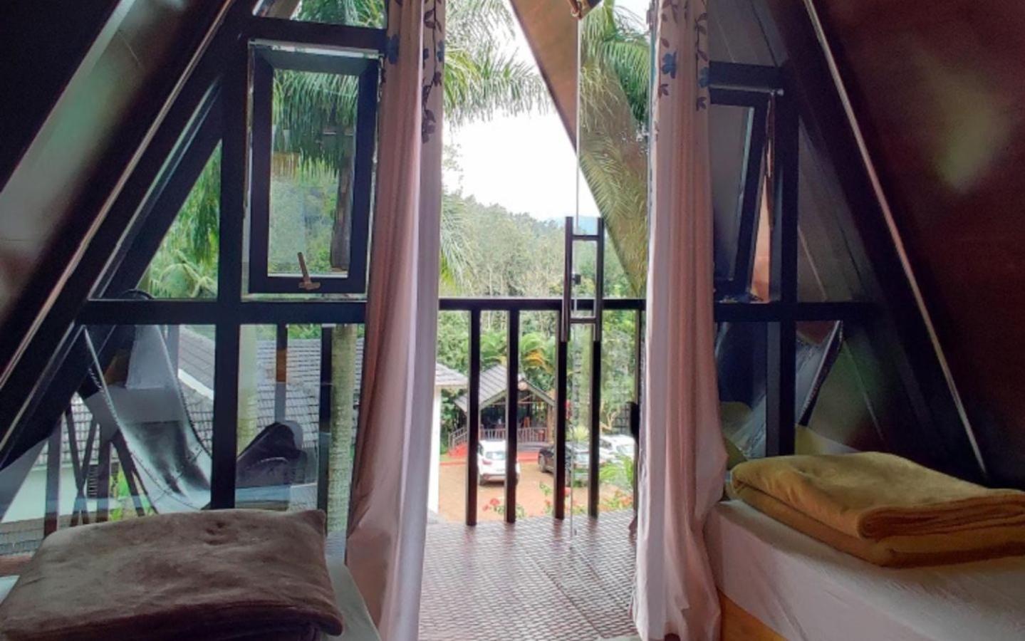 Chandramukuta Retreats by StayApart view 3
