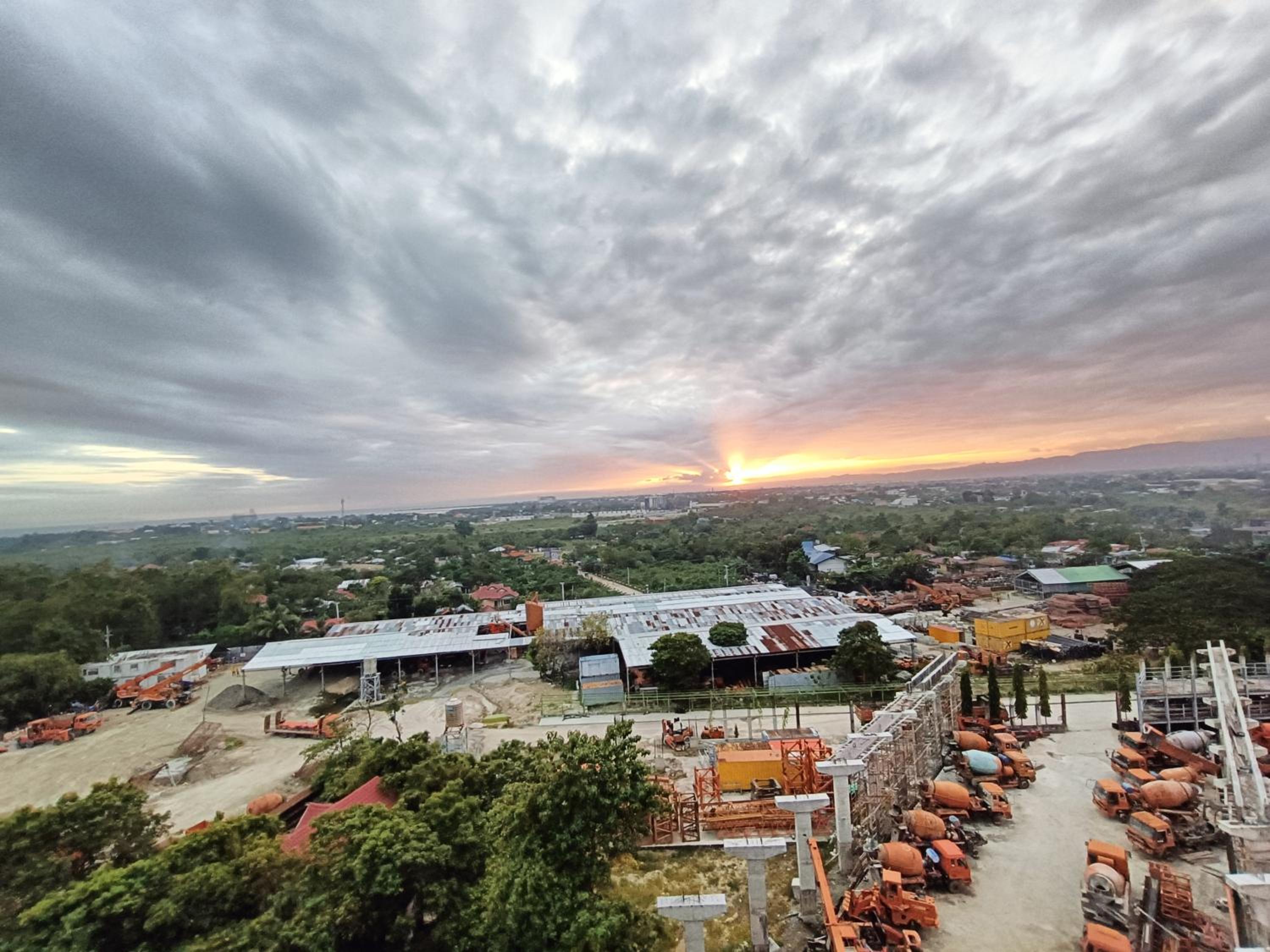HappyHomes The Persimmon Studio-Mabolo