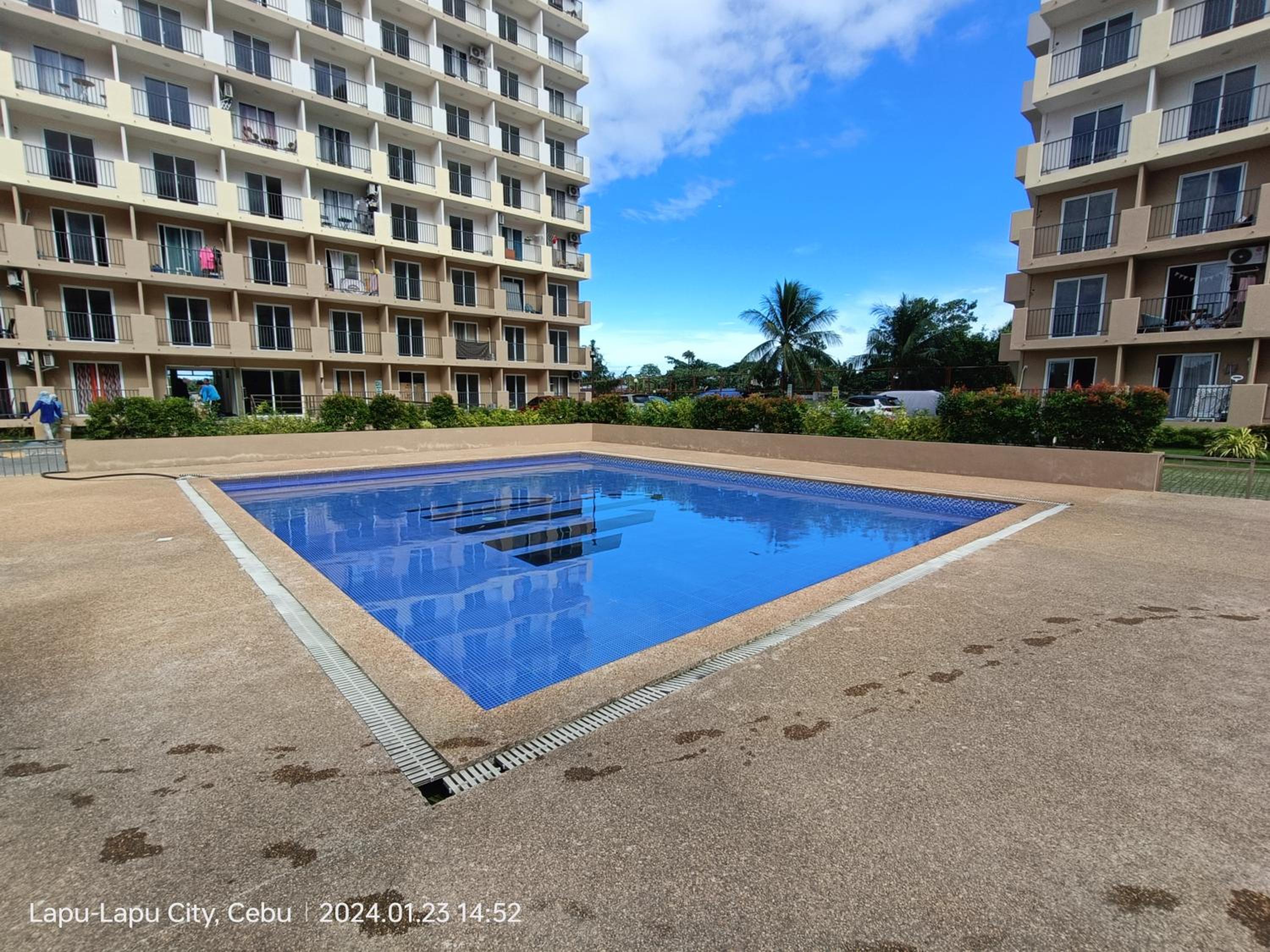 HappyHomes The Persimmon Studio-Mabolo