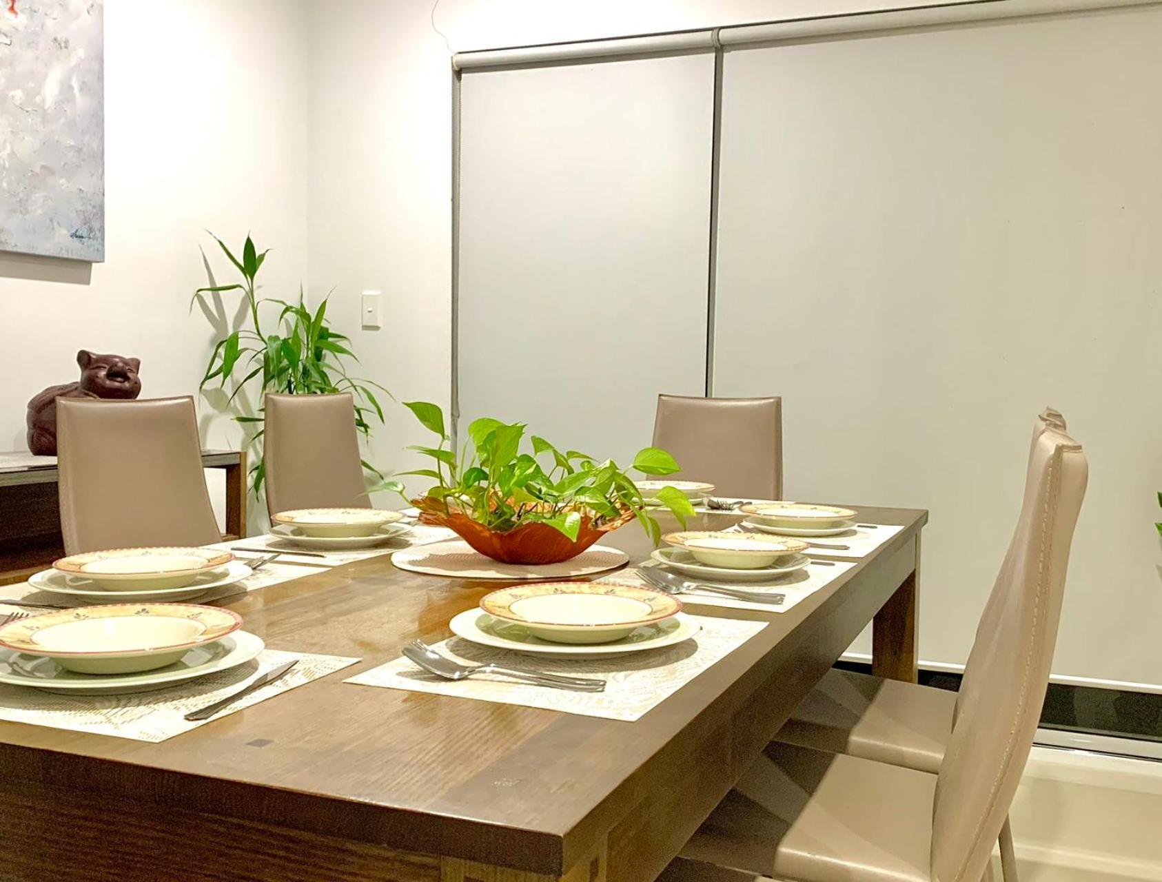 Bankstown 4 Br house close to Shopping & Station