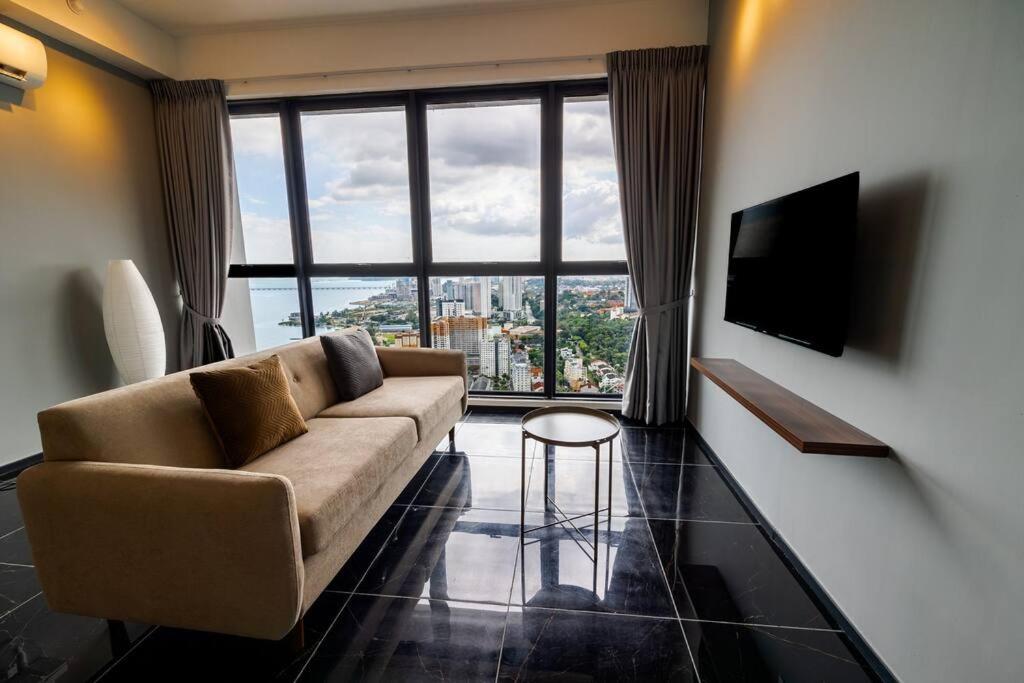 Urban Suites with Spectacular High Floor View #3BR #10 photo 7