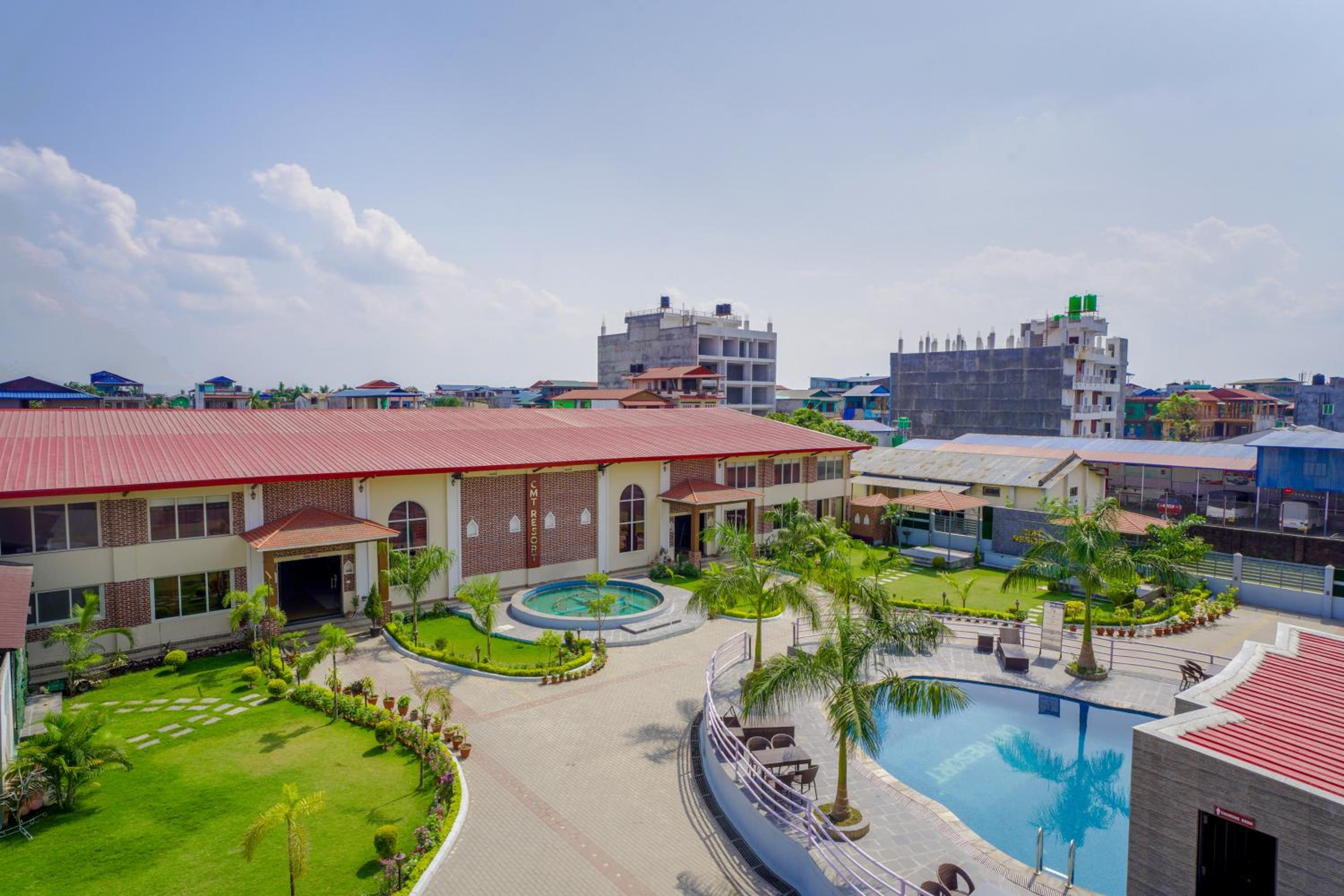 Chitwan Midtown Hotel view 2