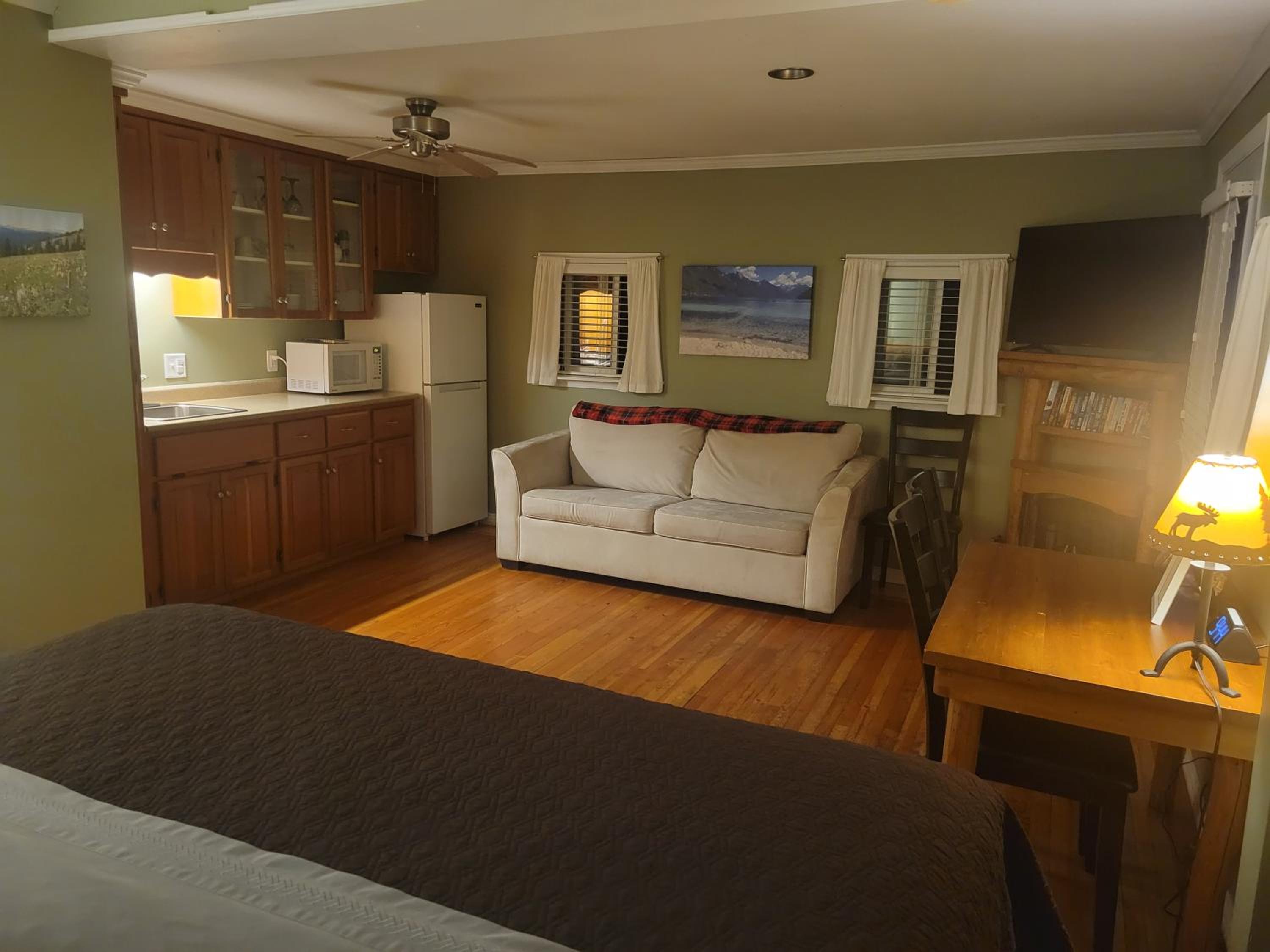 Riverbend Guest House