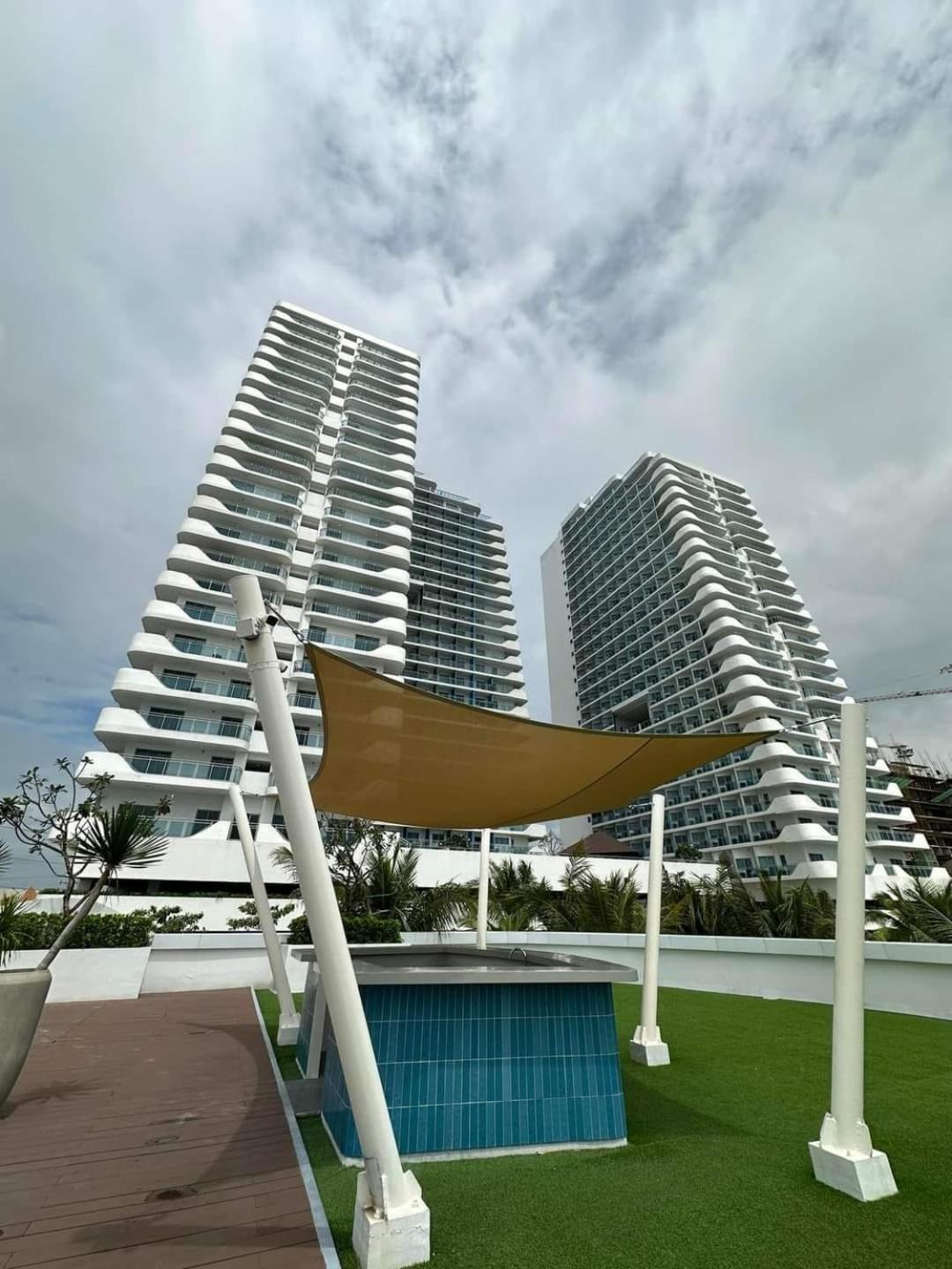 Condo At Azure North San Fernado