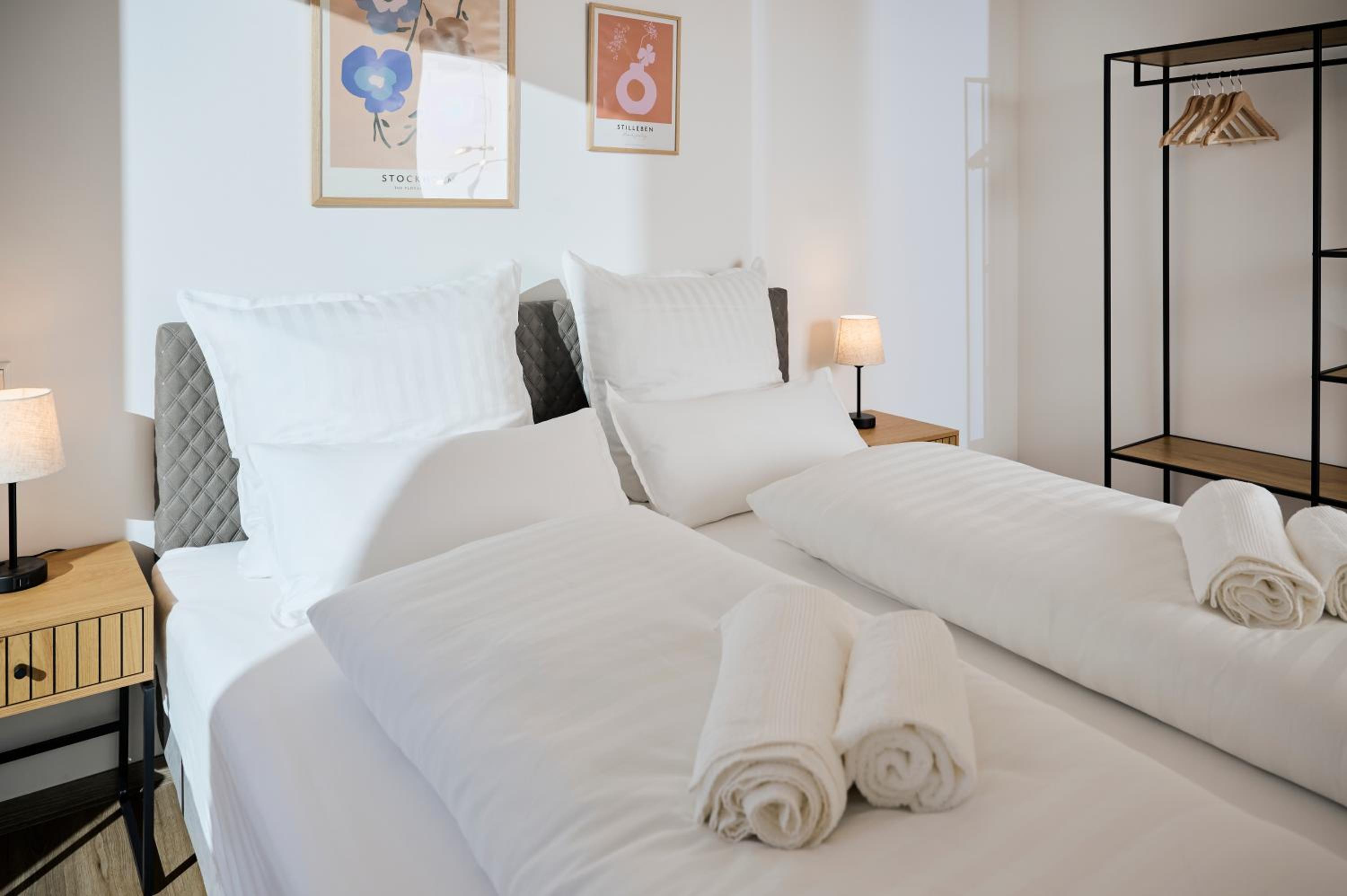 Rent4Living Apartments WLAN I Tiefgarage I nahe dem Zentrum und Therme I Barrierearm