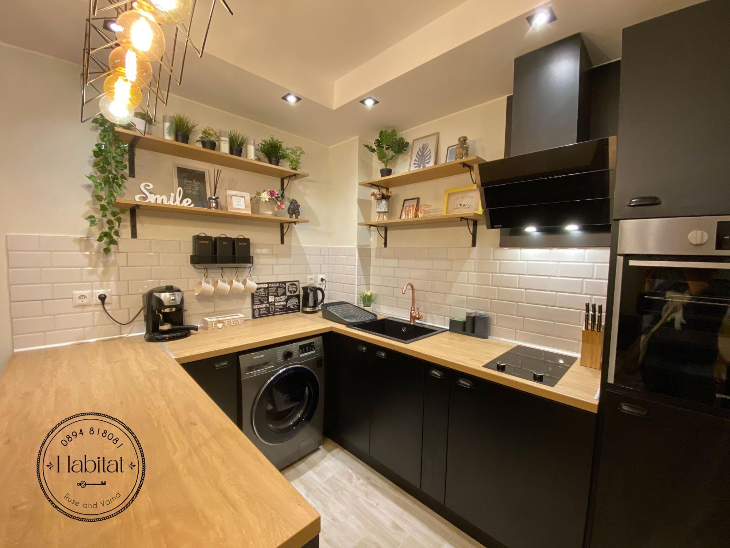 habitat Sea View Apartment Varna