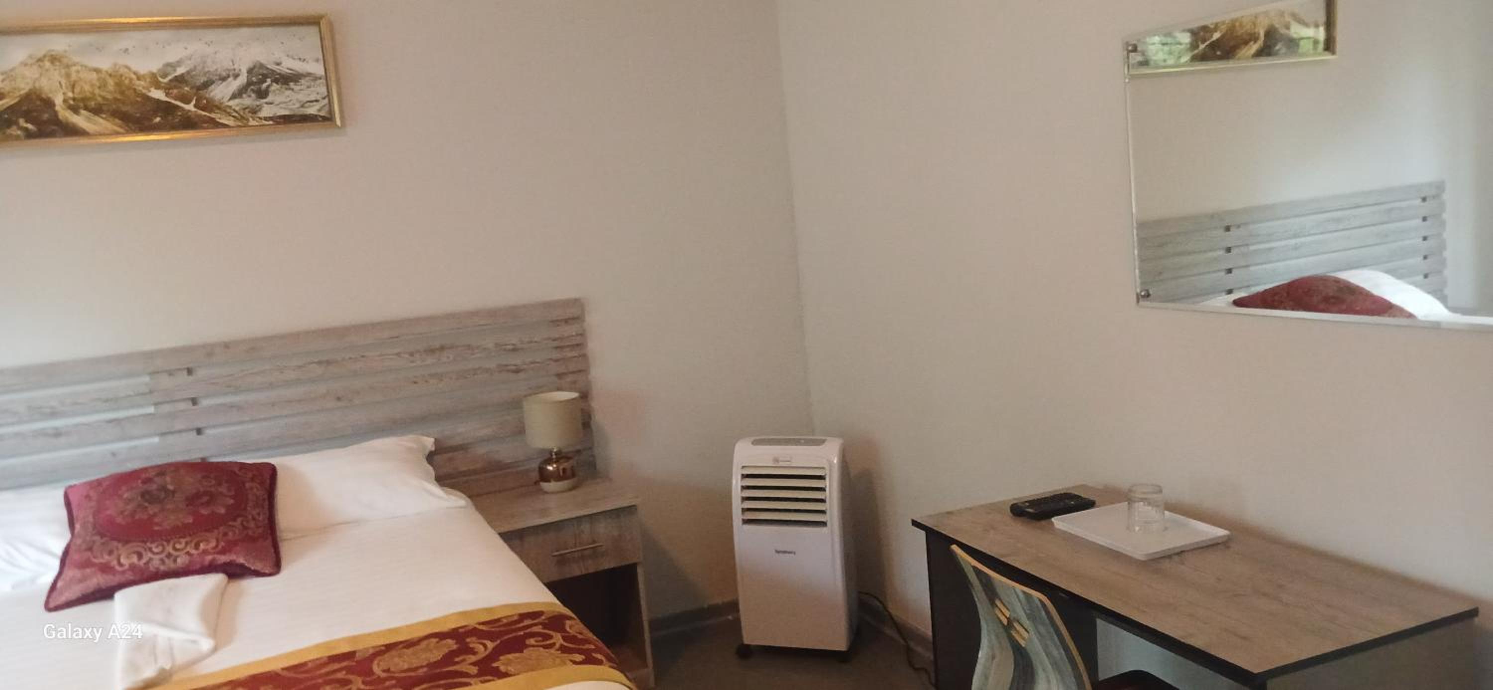 DRIFTWOOD BOUTIQUE BED AND BREAKFAST