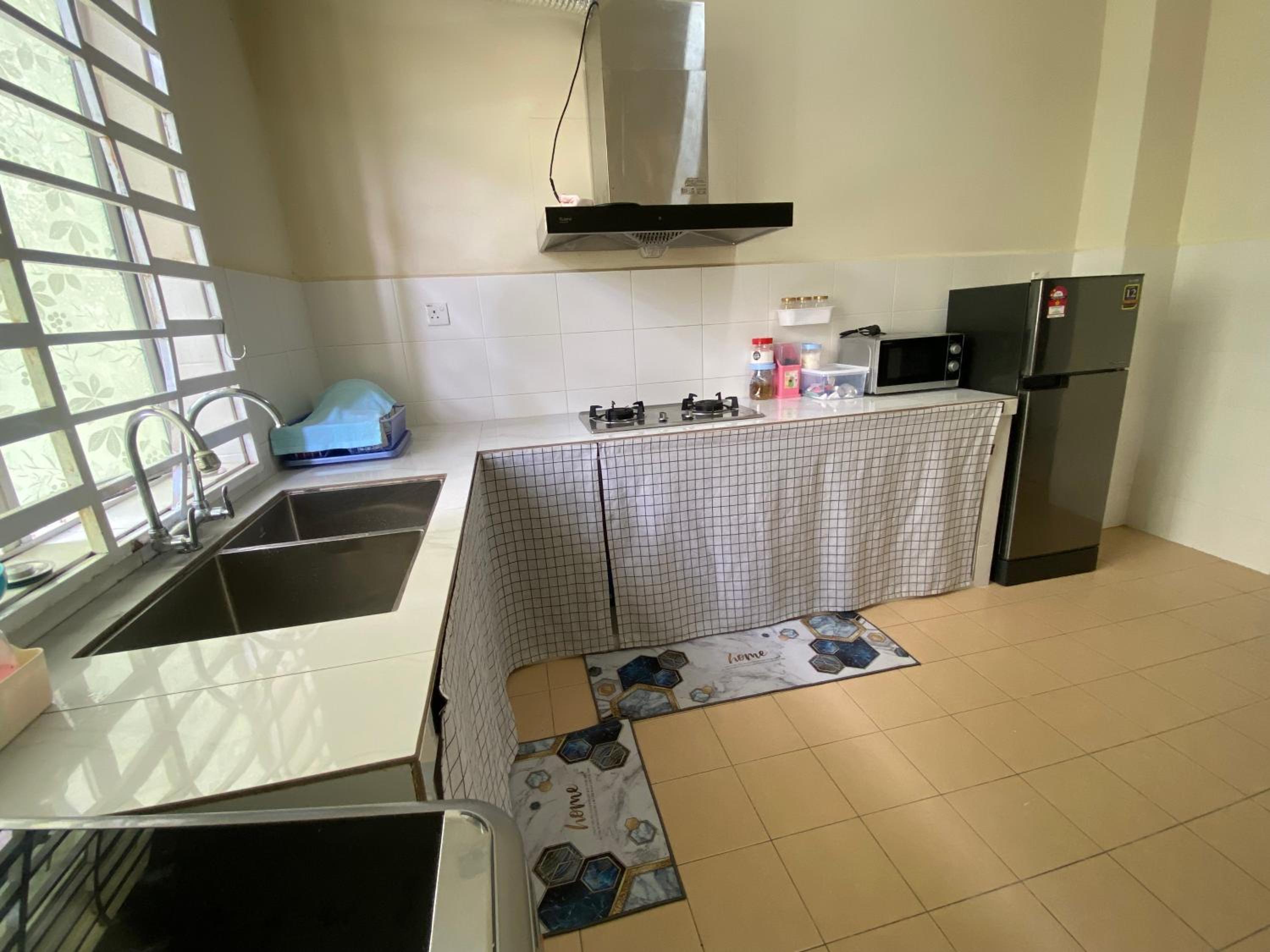 ADEL Homestay, Marang photo 2