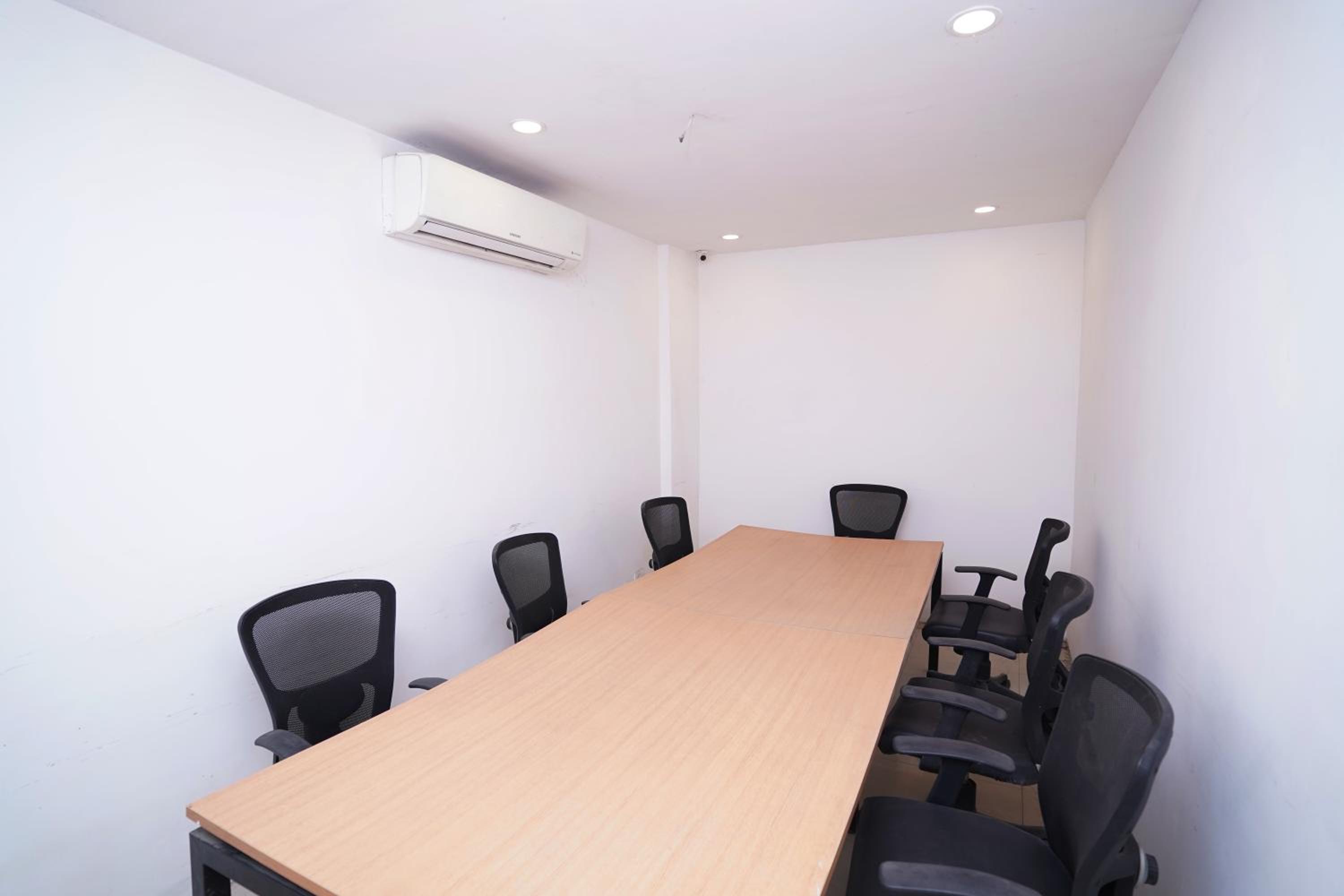 meeting & event spaces