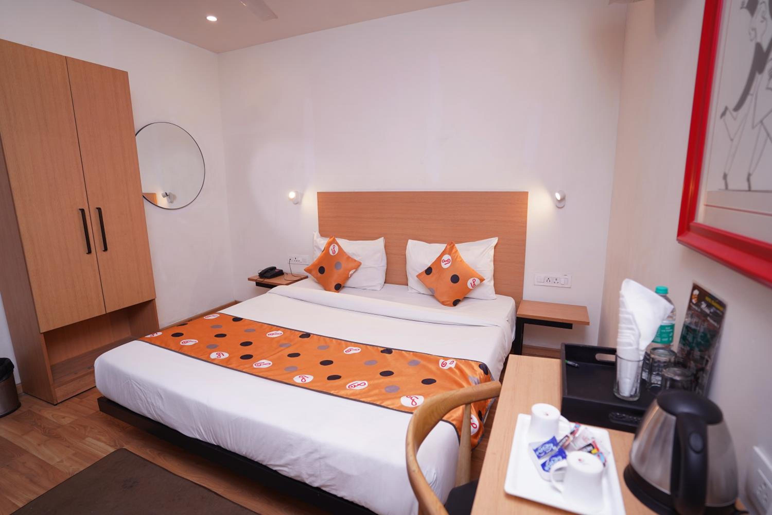 Hotel Mira Residency- Outer Ring Road, Paschim Vihar view 5