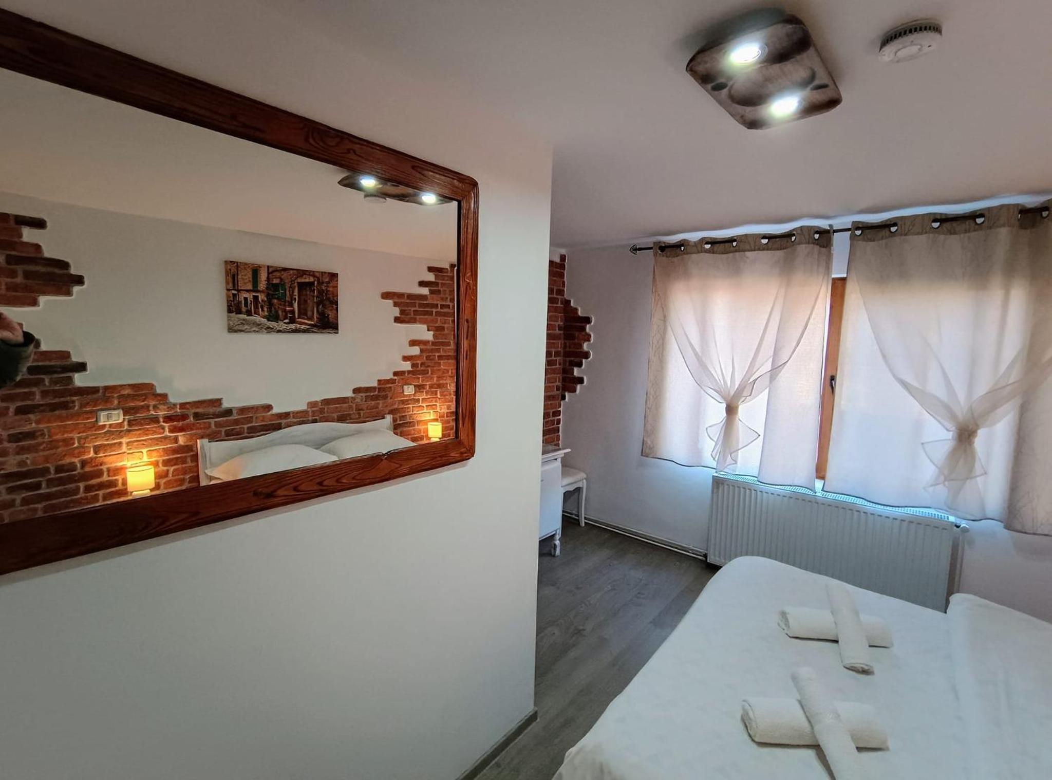 Camere de inchiriat La Locanda view 4