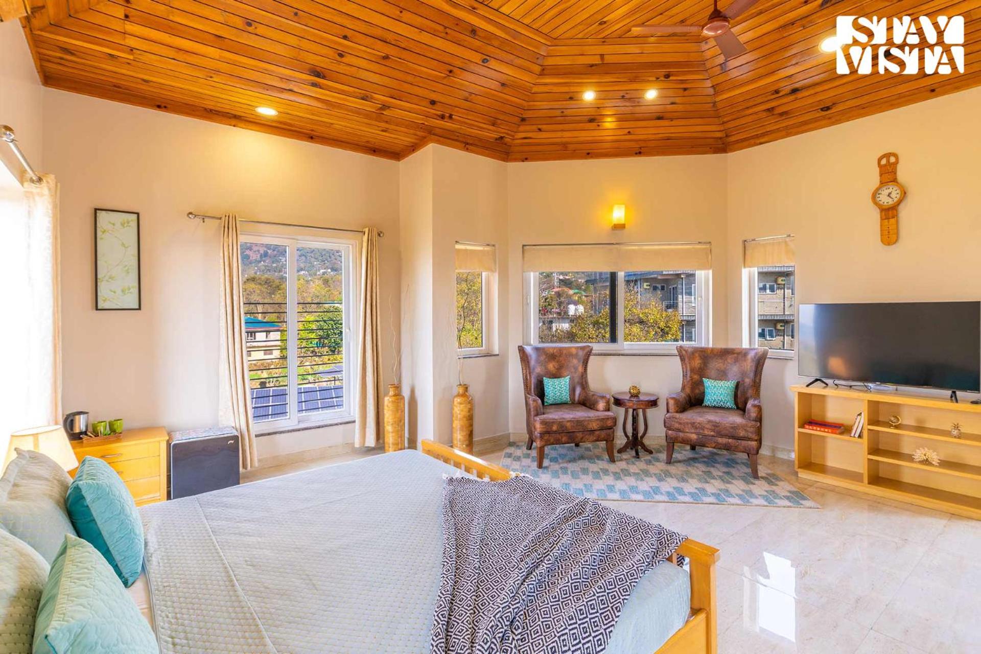 StayVista at Address By The Khul with Pool, Home Theatre and Lawn having 2BR and 1BR in Dharamshala