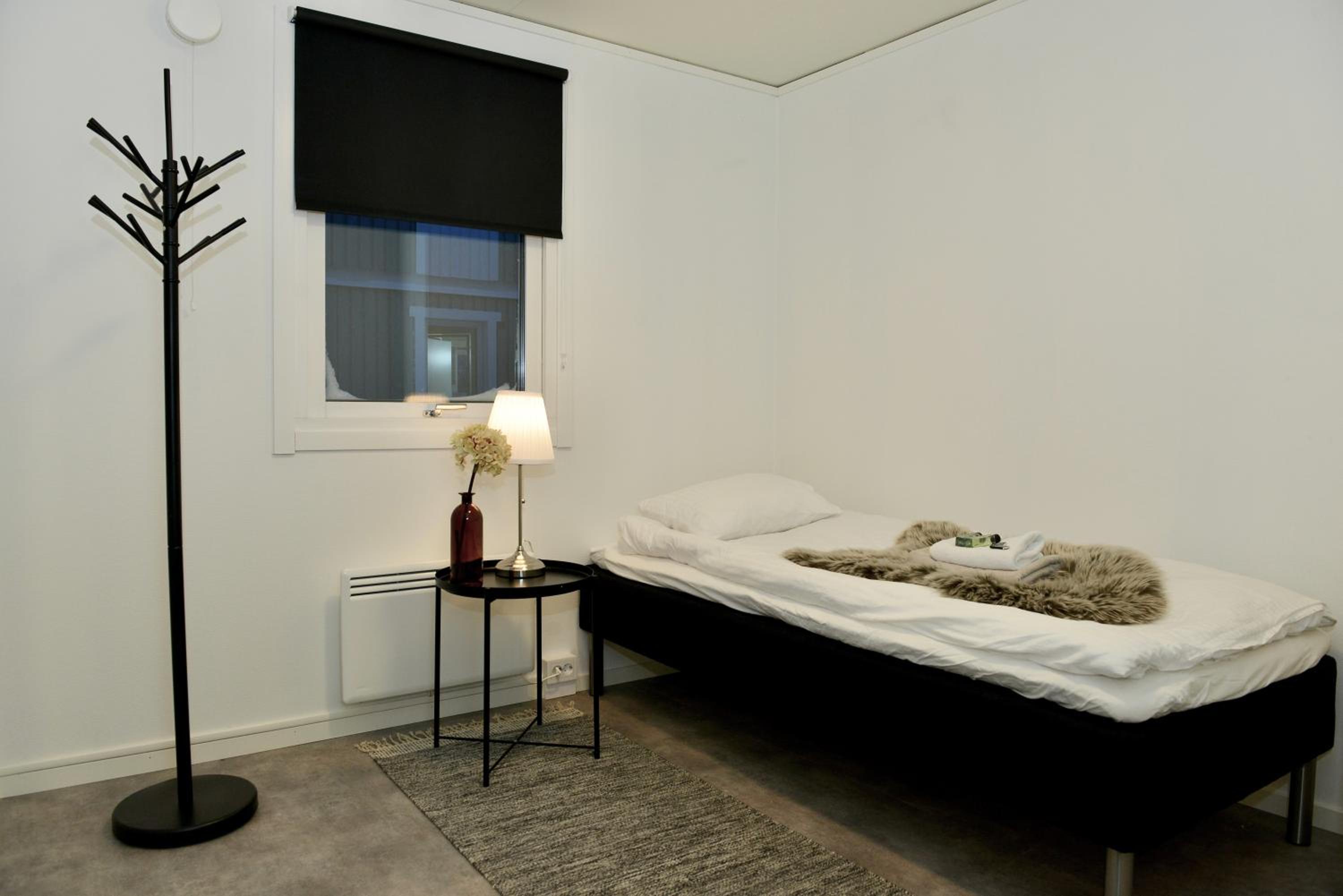 Frost Longstay Lakeside view 5