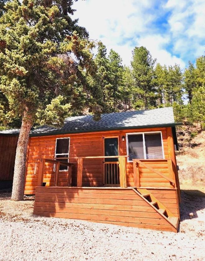 Allen Gulch Cabins