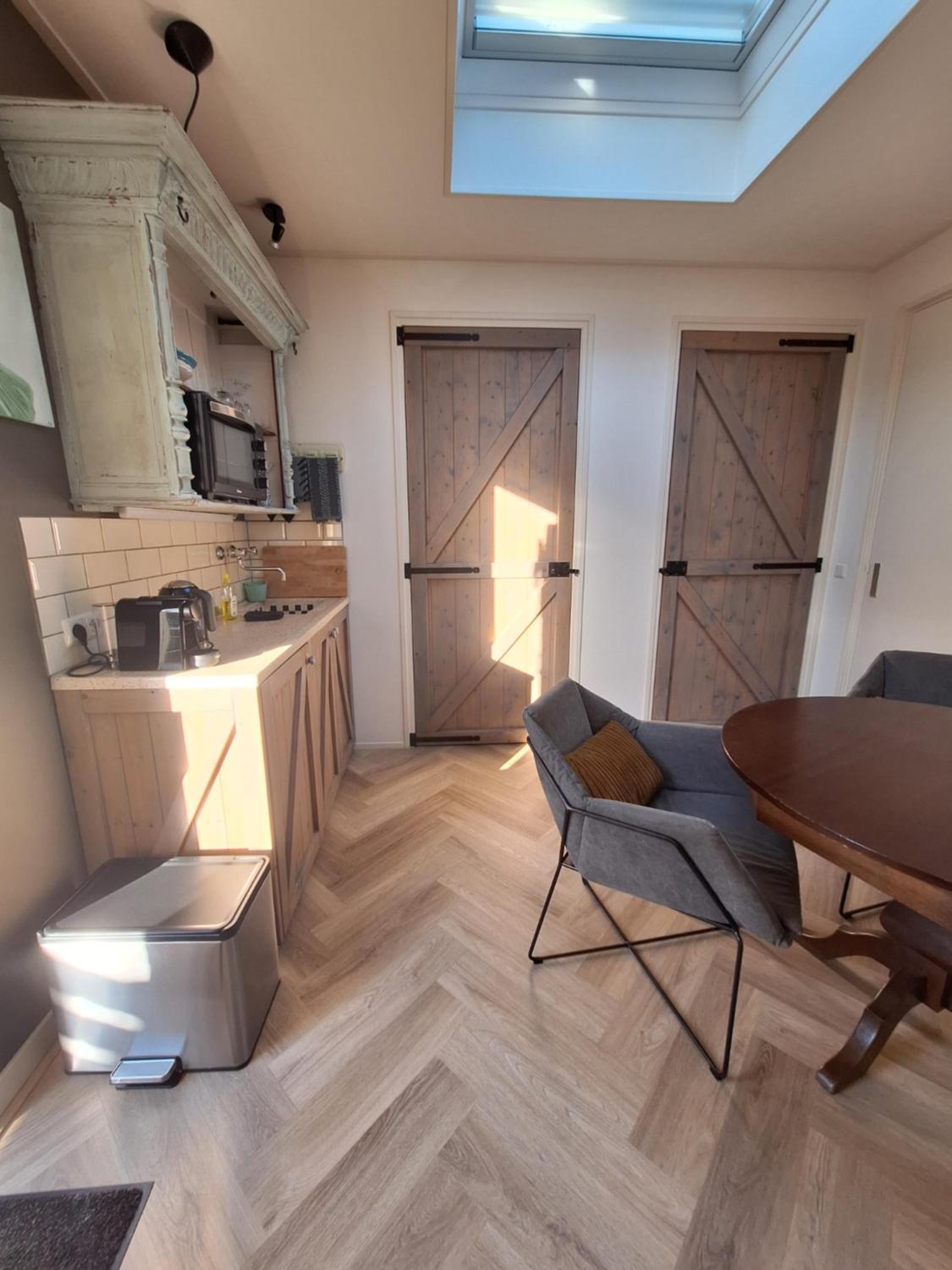 Studio Augustinus view 2