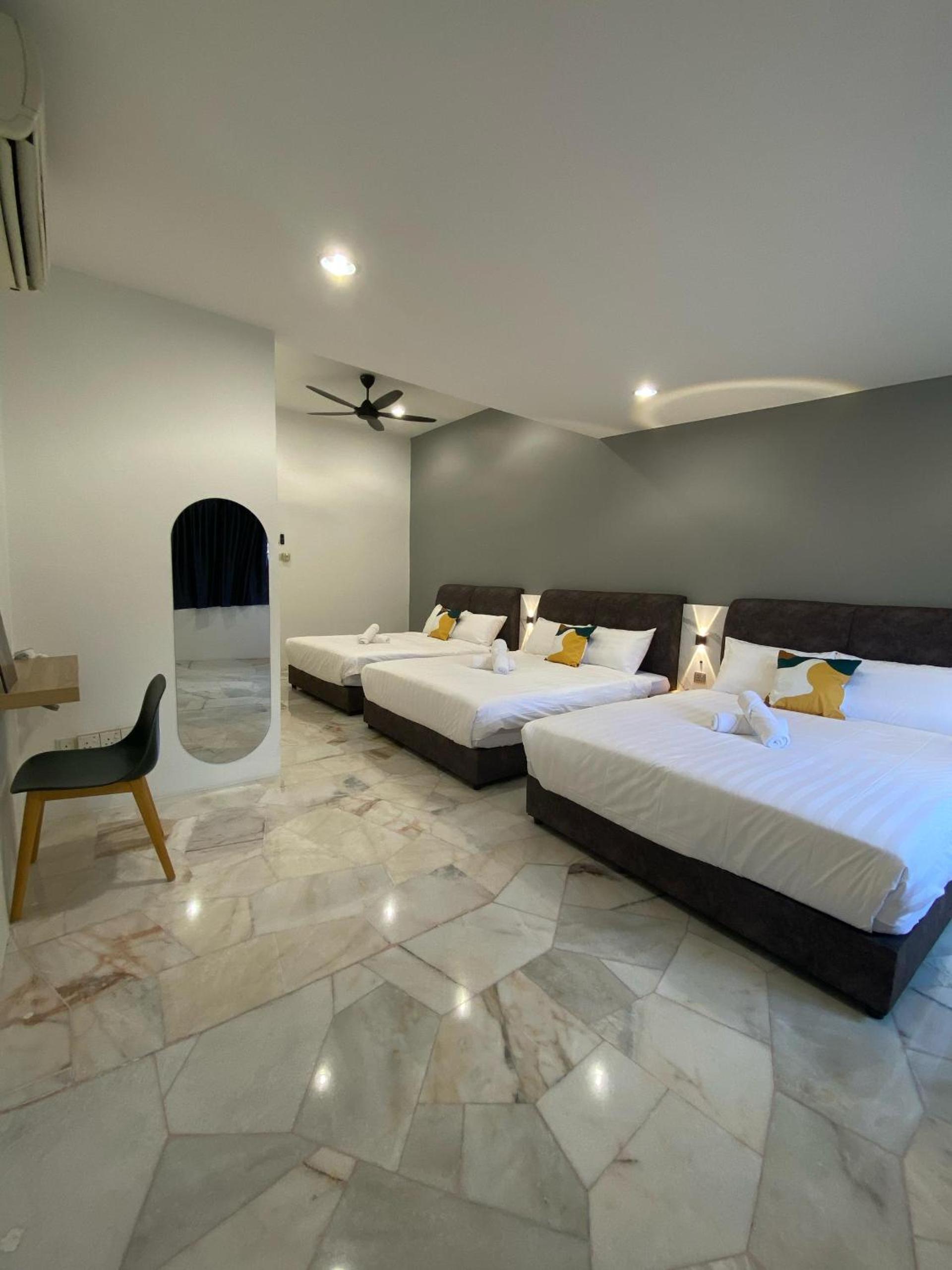 IPOH LYL EVERGREEN HOMESTAY 12pax photo 7