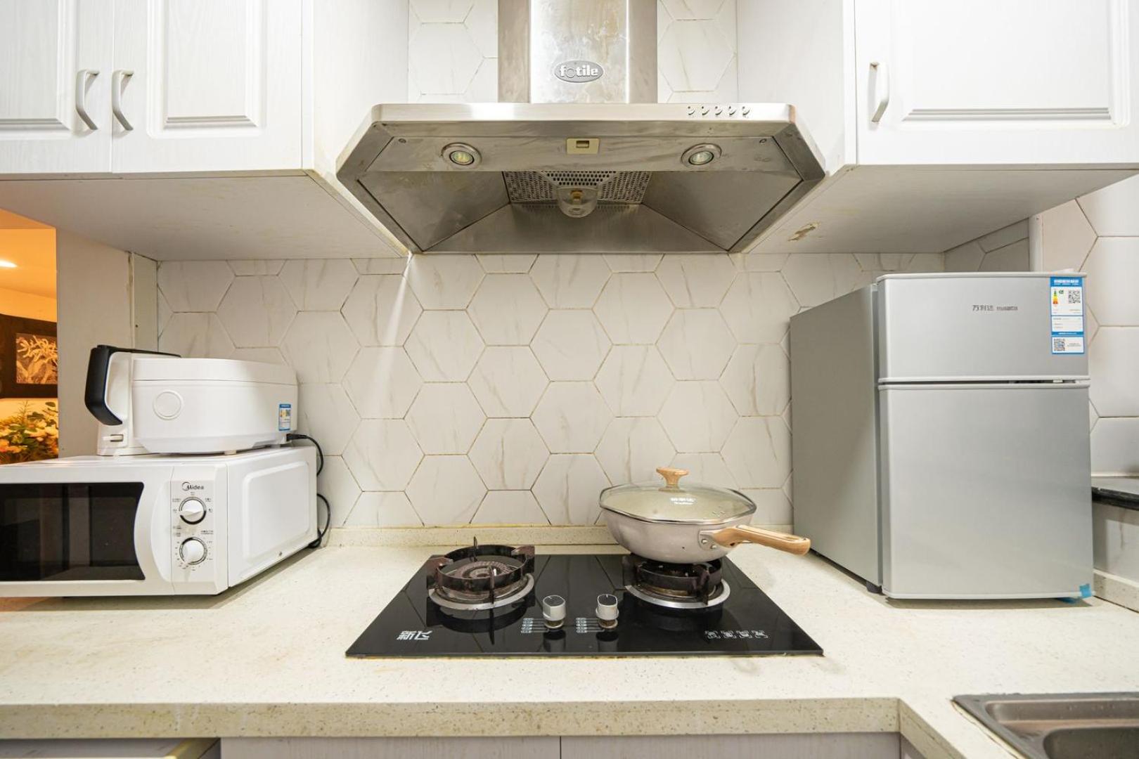 Shanghai Hills&Well-time MCM Family loft Near Line2 and line13 West Nanjing Road