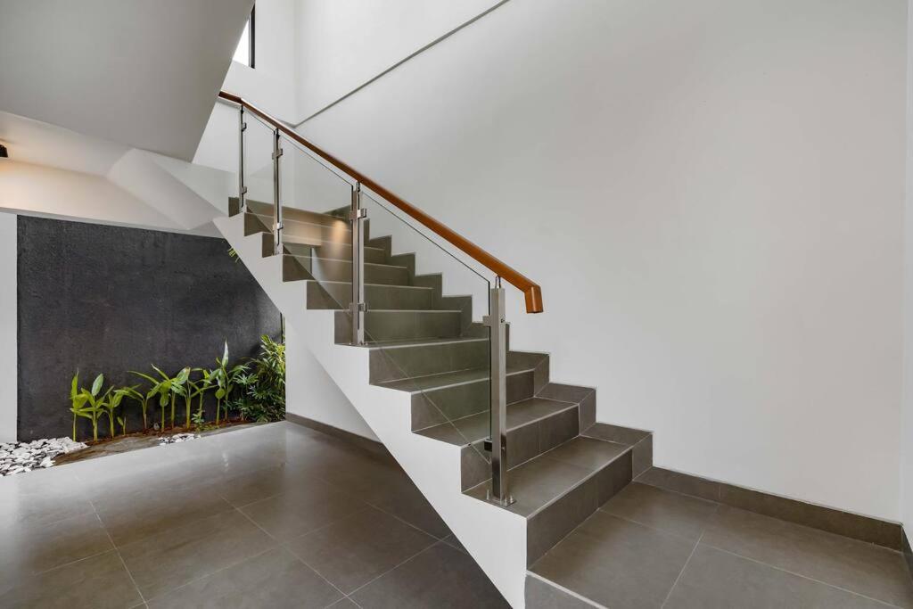 Villa Dhiantus by BaliSuperHost