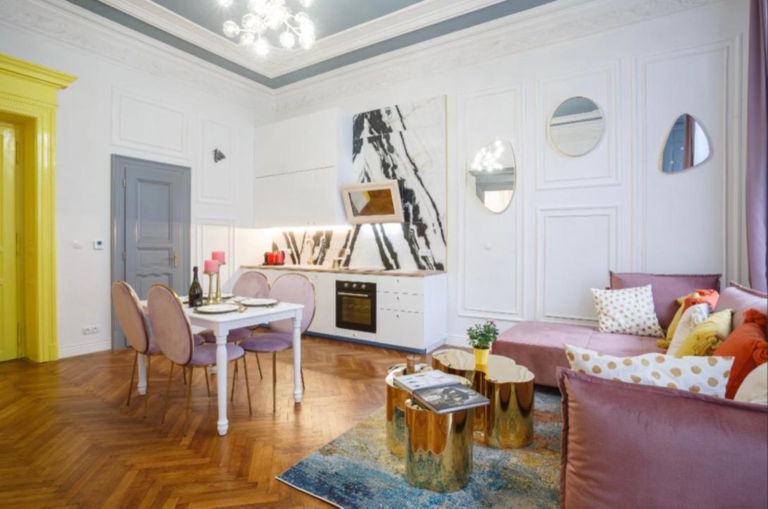 Urban Presidential Suite