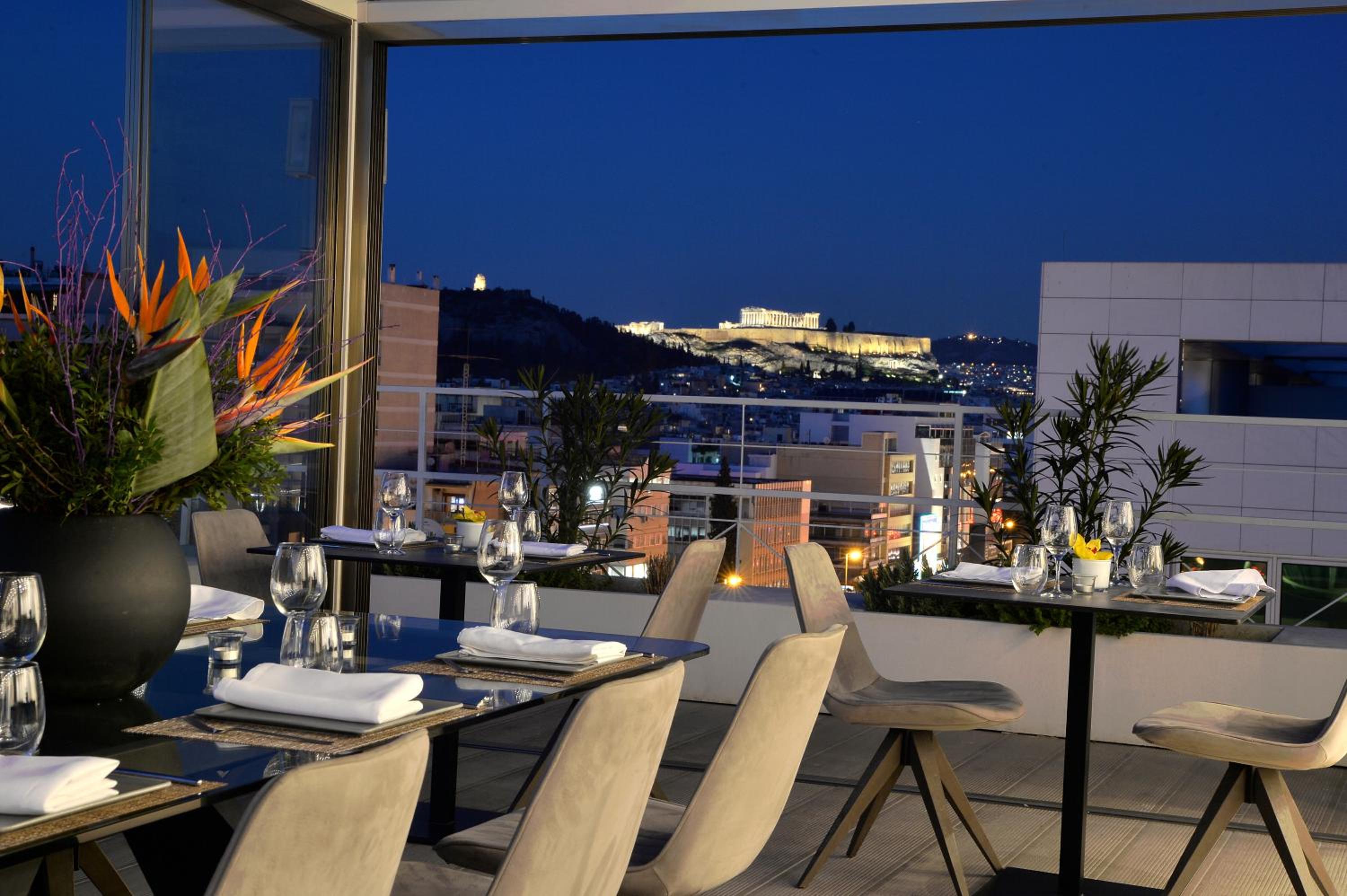 Athenaeum Smart Hotel