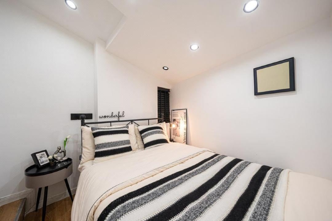 Shanghai Hills&Well-time Family Homestay Fuxing 3 Bedrooms Near Line 1 Changshu rd and Near Jing'an Temple