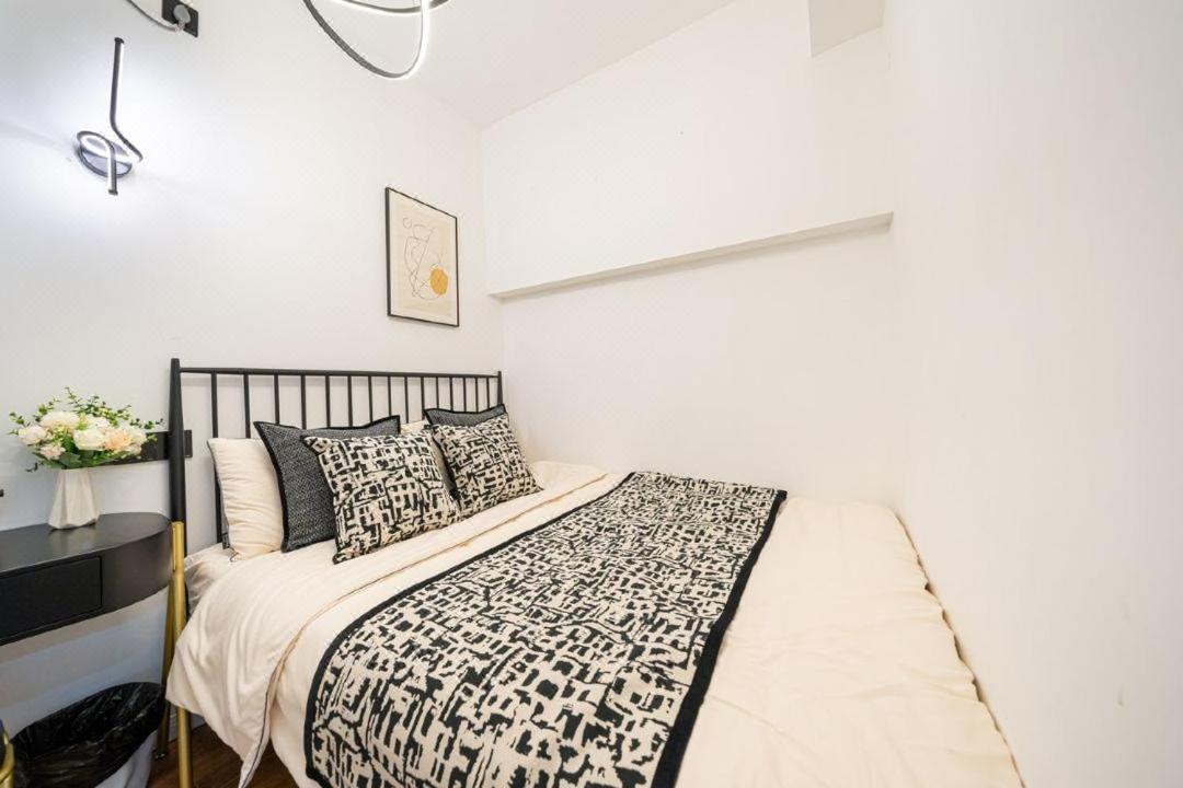 Shanghai Hills&Well-time Family Homestay Fuxing 3 Bedrooms Near Line 1 Changshu rd and Near Jing'an Temple